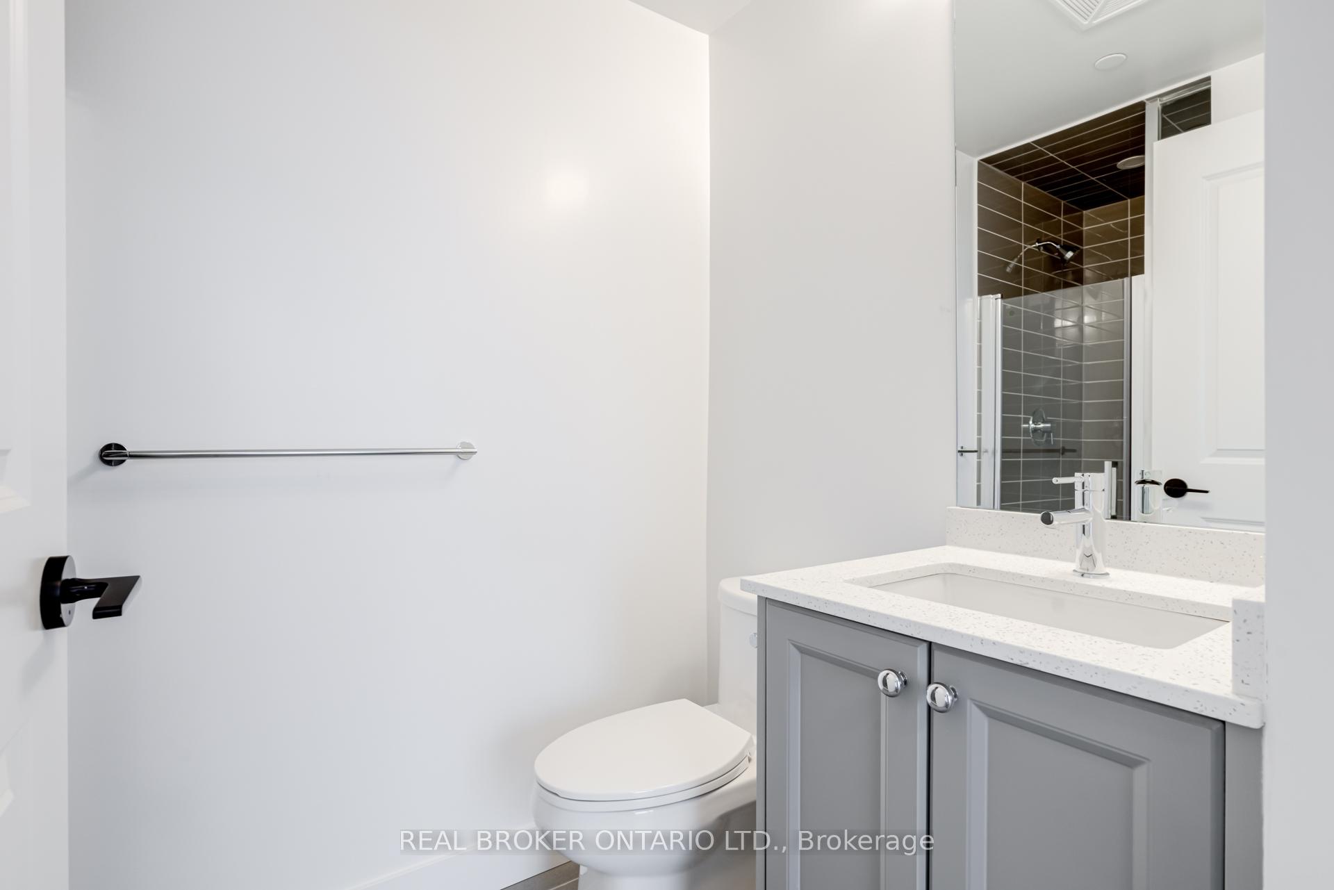 Photo 7 of Unit 724, 2343 Khalsa Gate W, Oakville, Westmount — HOMEH