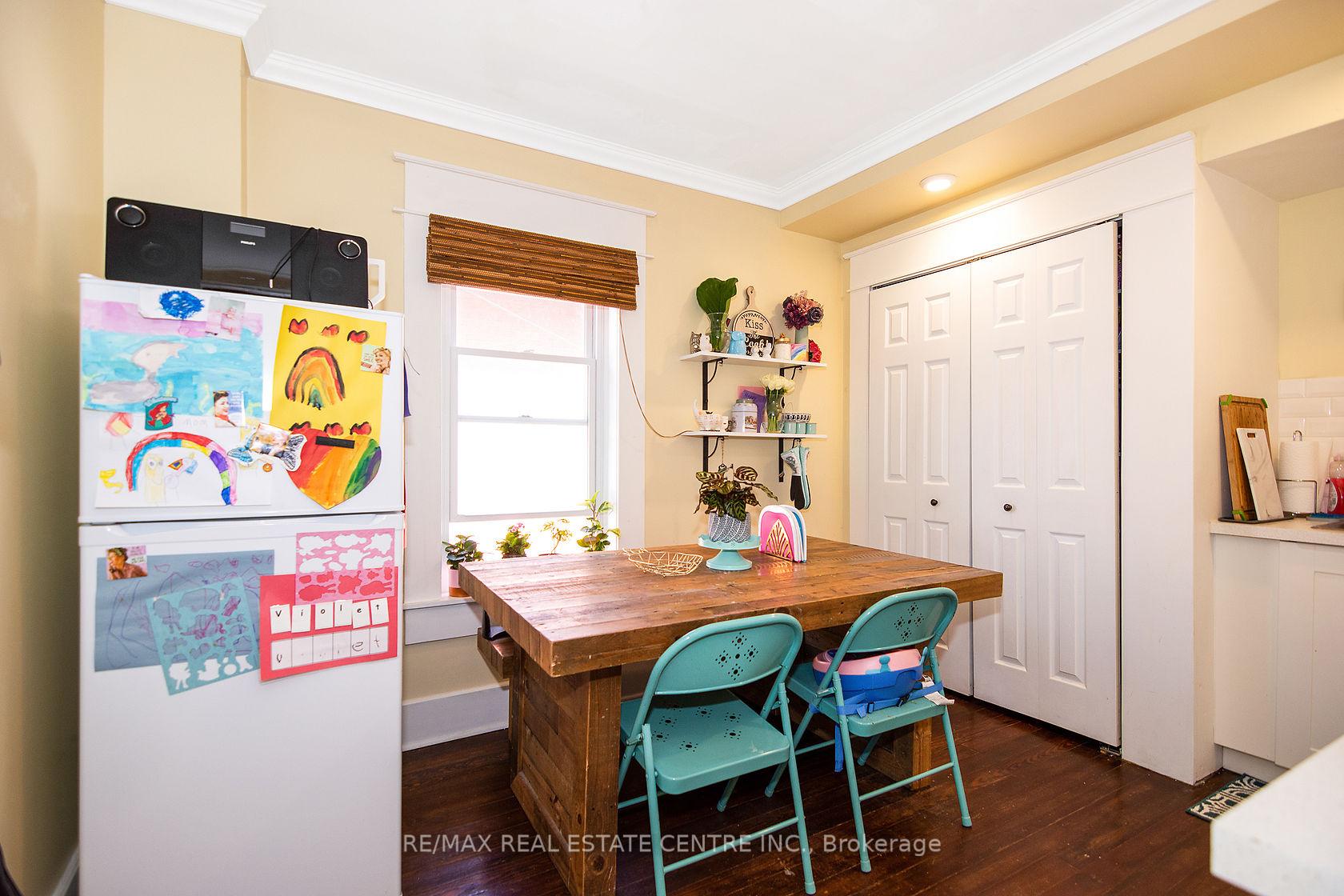 Photo 12 of 132 First Avenue E, Shelburne — HOMEH