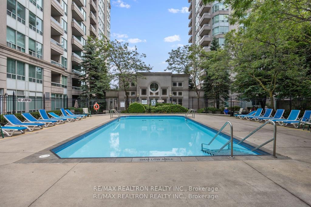 Photo 23 of Unit 708, 2 Covington Road, Toronto, Englemount-Lawrence — HOMEH