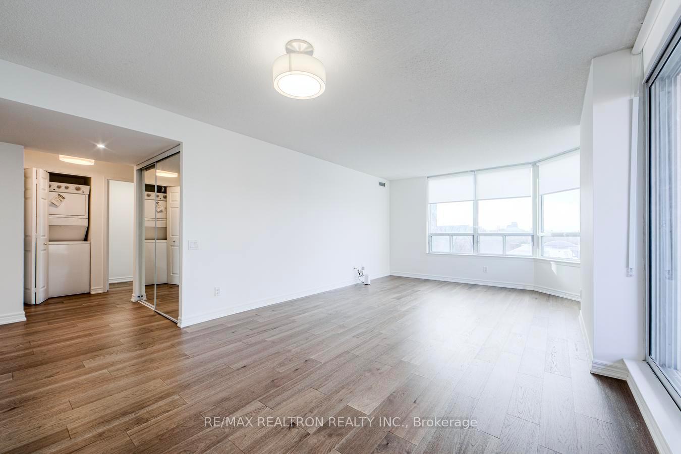 Photo 16 of Unit 708, 2 Covington Road, Toronto, Englemount-Lawrence — HOMEH