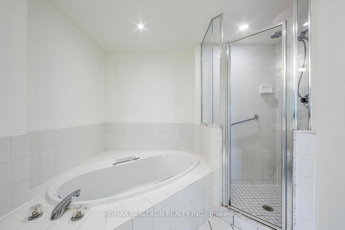 Photo 31 of Unit 708, 2 Covington Road, Toronto, Englemount-Lawrence — HOMEH