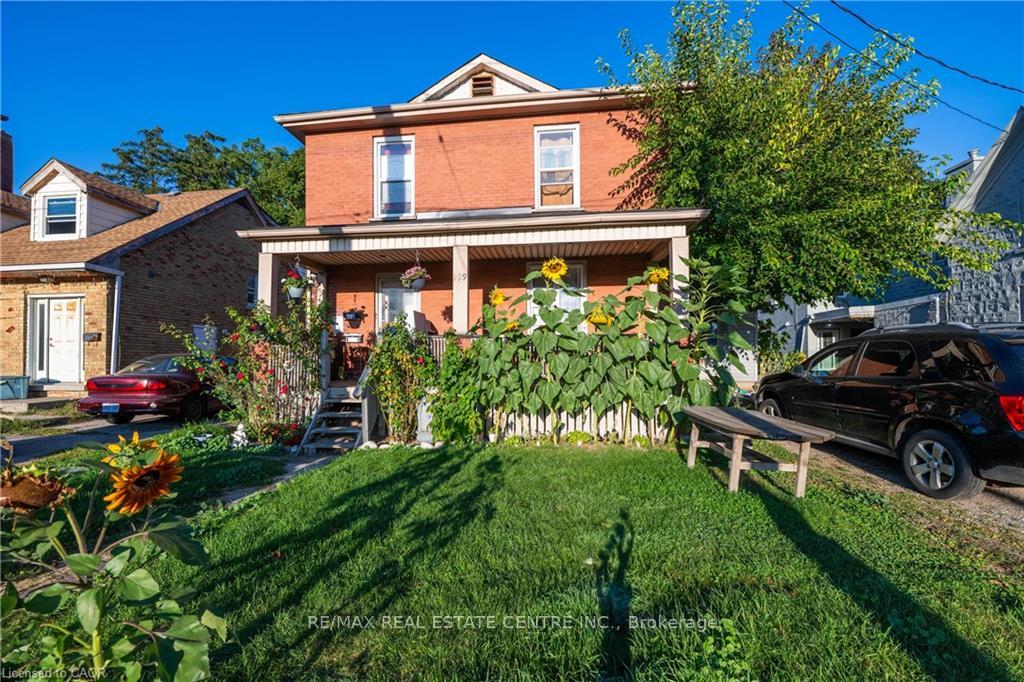 Photo 9 of 229 Water Street N, Cambridge — HOMEH