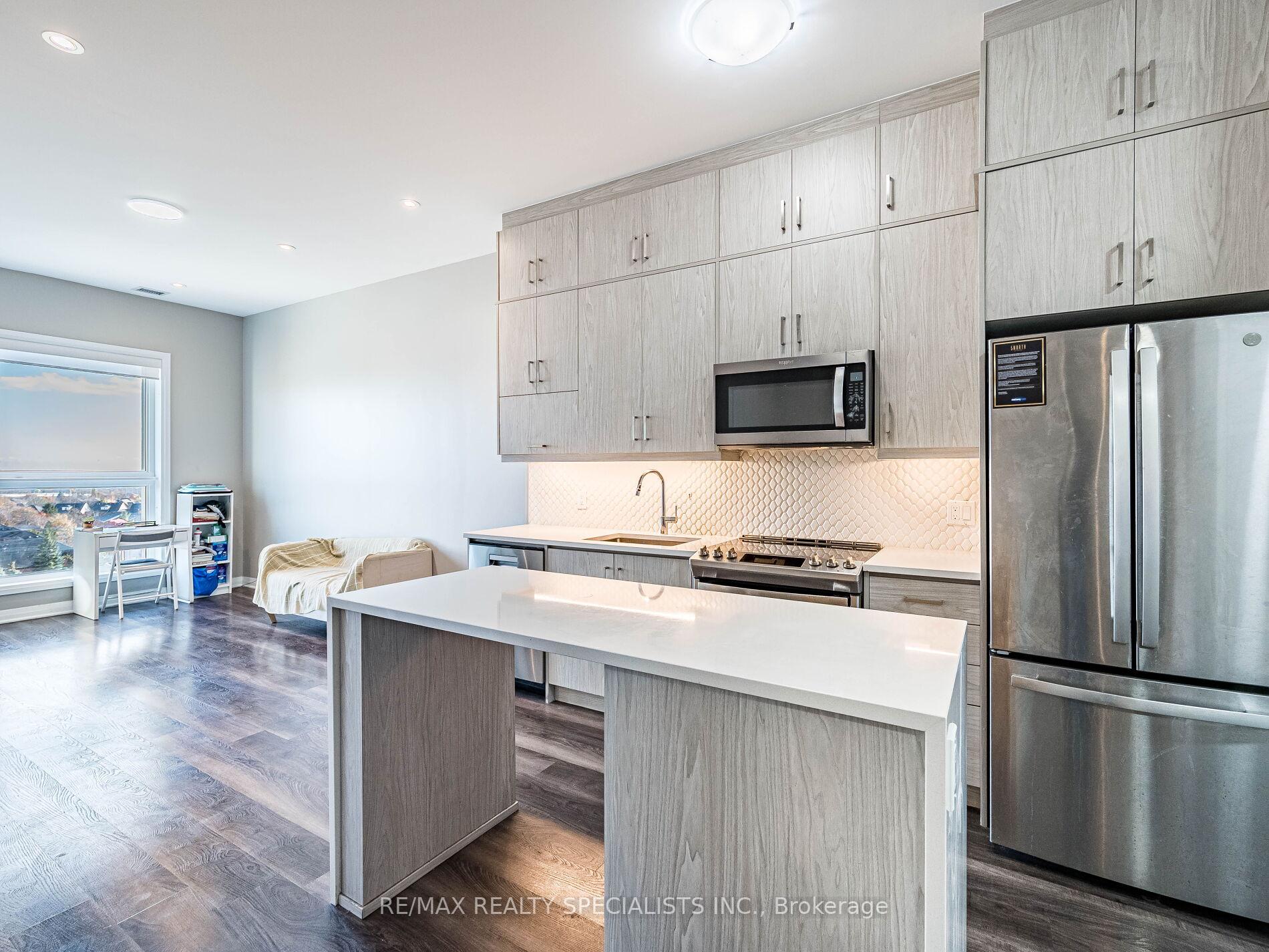 Photo 2 of Unit 613, 50 Kaitting Trail, Oakville, Glenorchy — HOMEH
