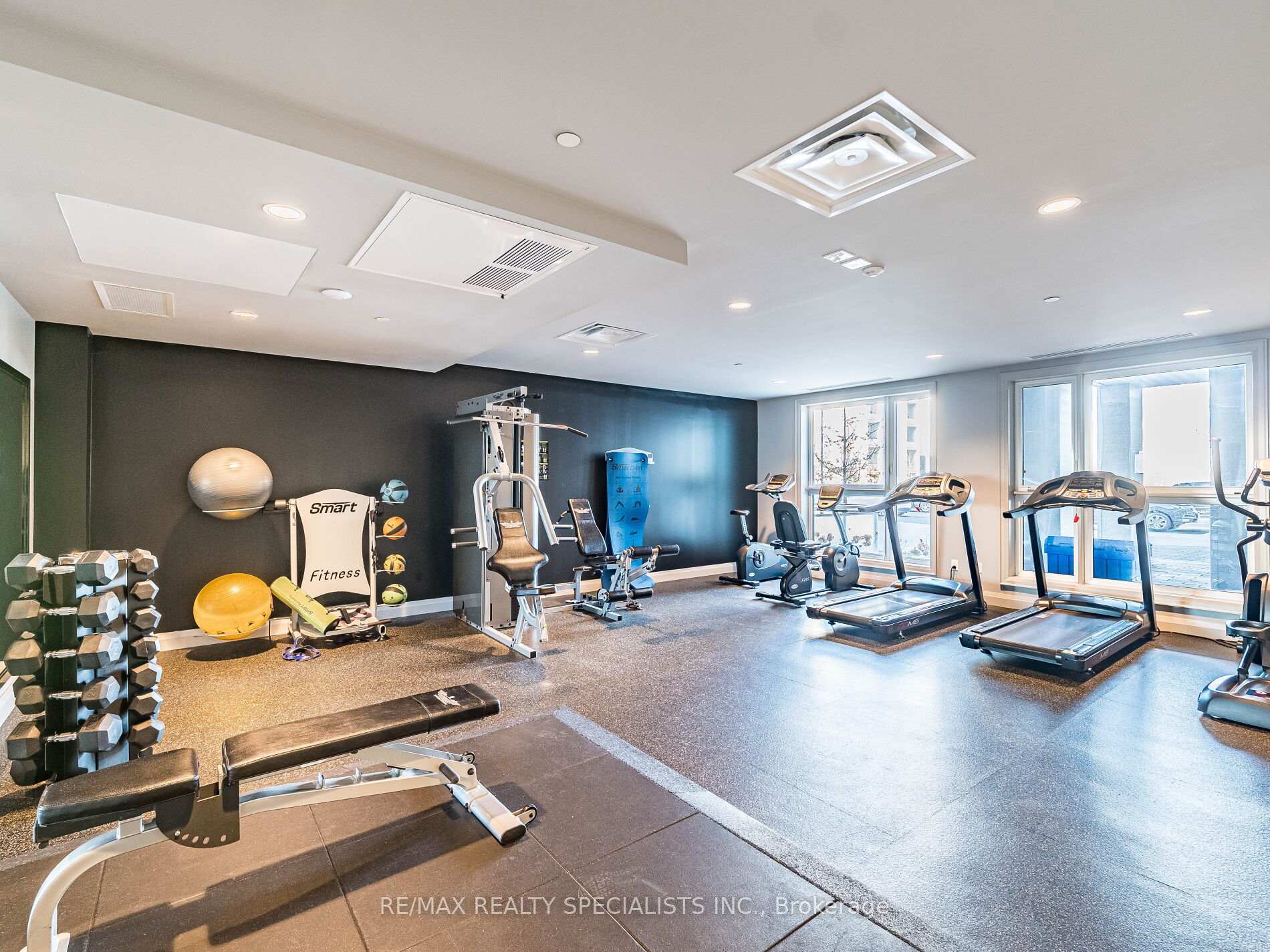 Photo 45 of Unit 613, 50 Kaitting Trail, Oakville, Glenorchy — HOMEH