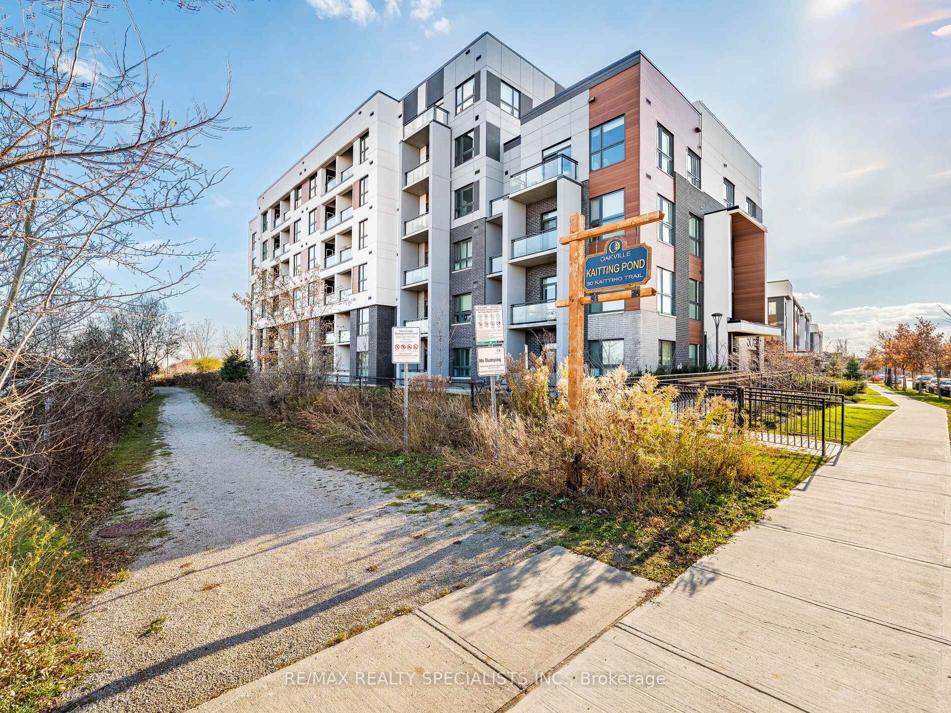 Photo 31 of Unit 613, 50 Kaitting Trail, Oakville, Glenorchy — HOMEH