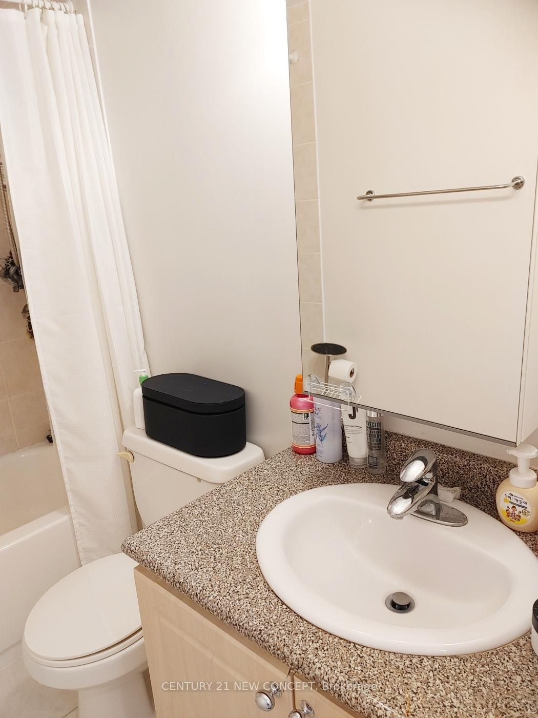 Photo 11 of Unit 1109, 15 Maplewood Avenue, Toronto, Humewood-Cedarvale — HOMEH