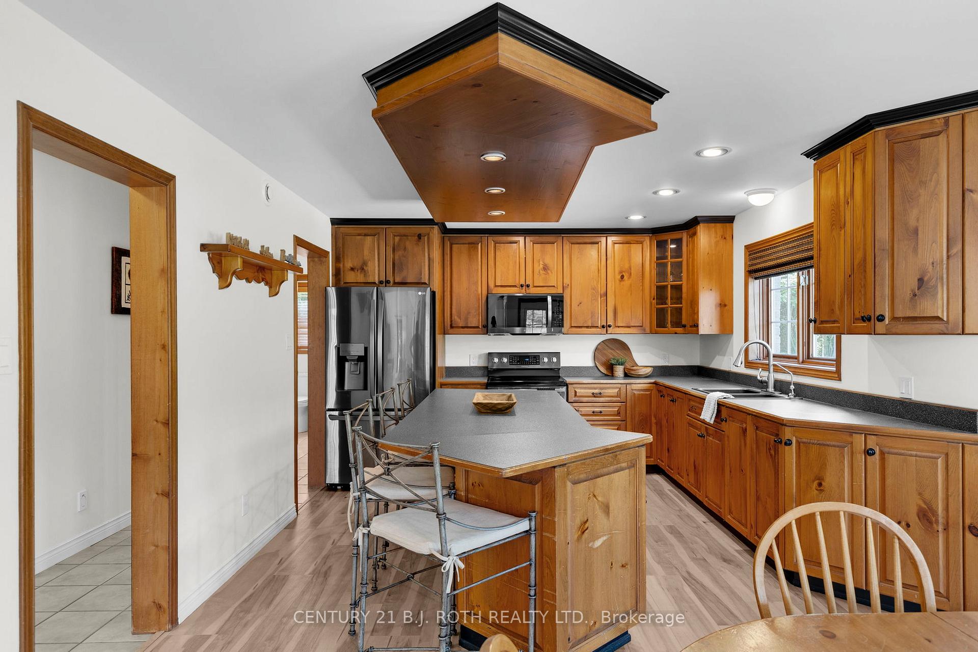 Photo 15 of 256 Denney Drive, Essa, Baxter — HOMEH