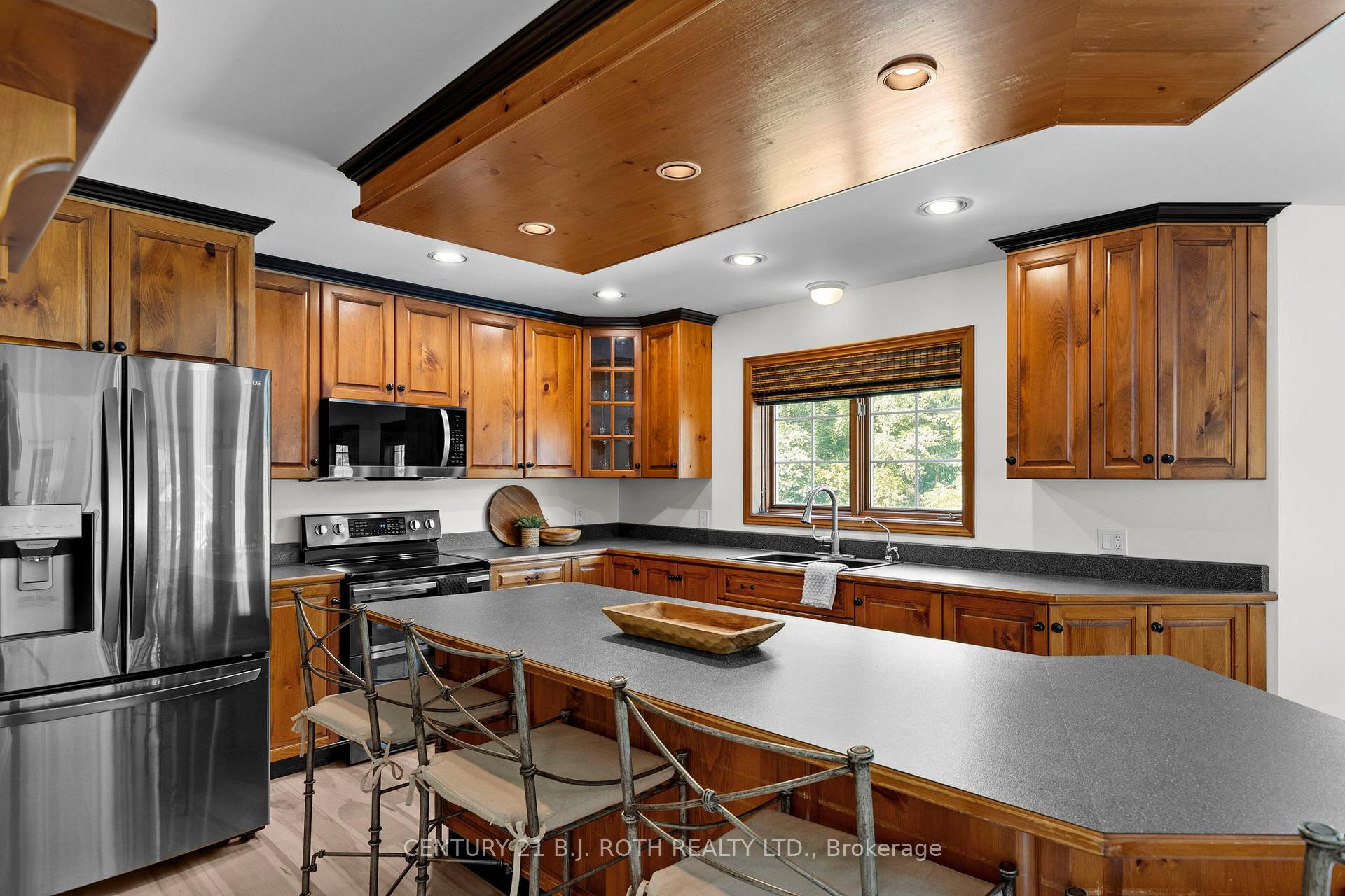 Photo 4 of 256 Denney Drive, Essa, Baxter — HOMEH