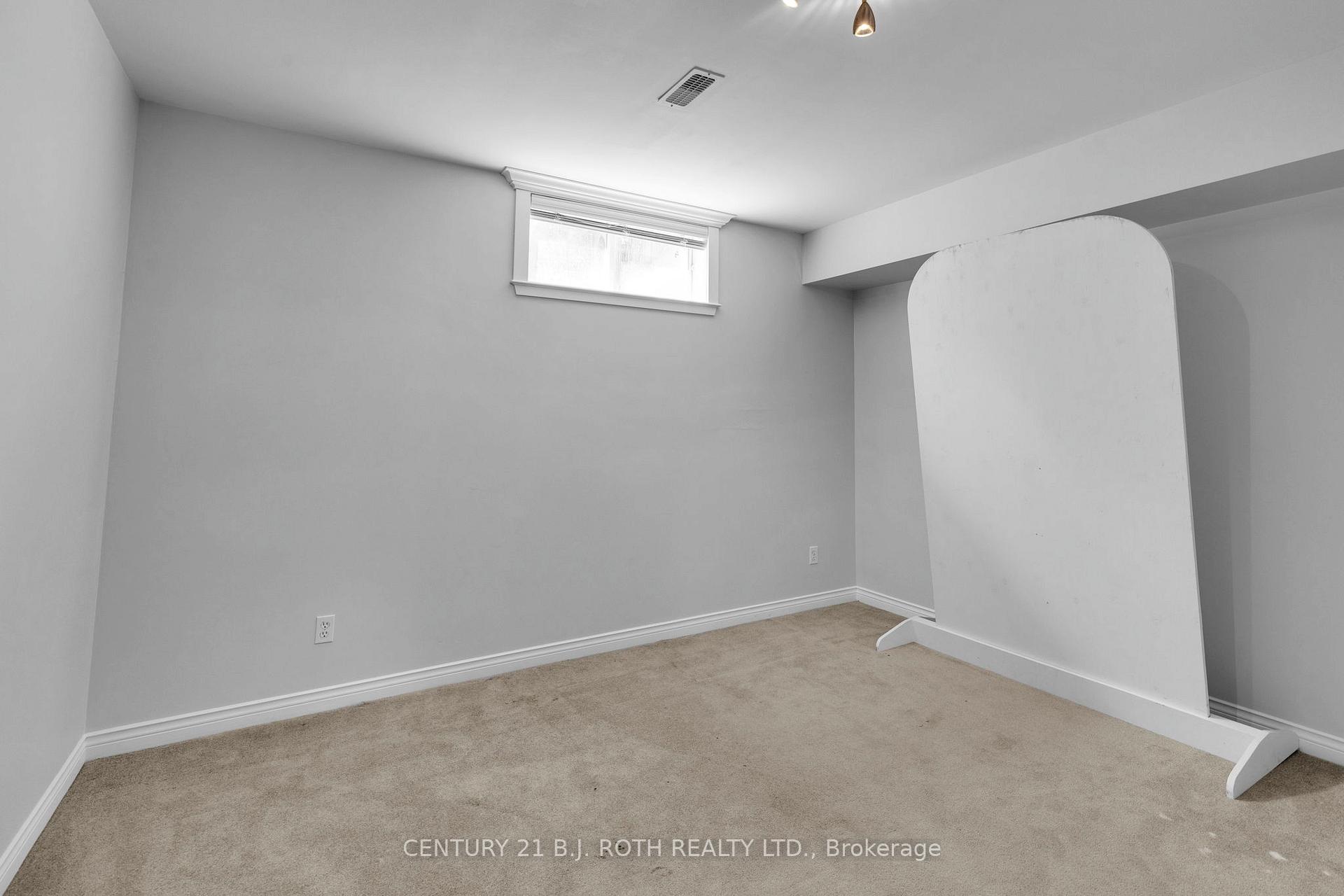 Photo 10 of 256 Denney Drive, Essa, Baxter — HOMEH