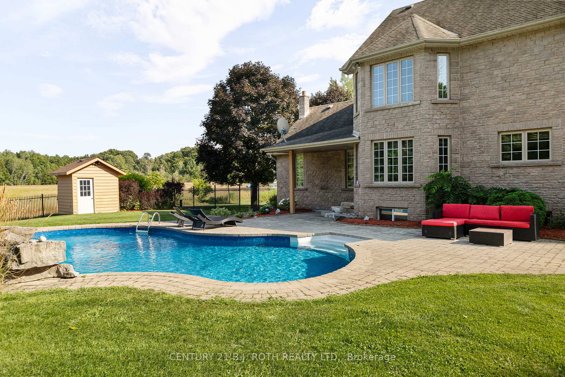 Photo 18 of 256 Denney Drive, Essa, Baxter — HOMEH