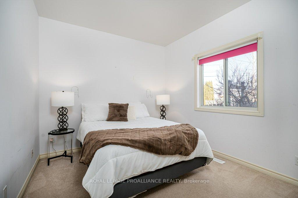 Photo 17 of 45 Gavey Street, Belleville, Thurlow Ward — HOMEH