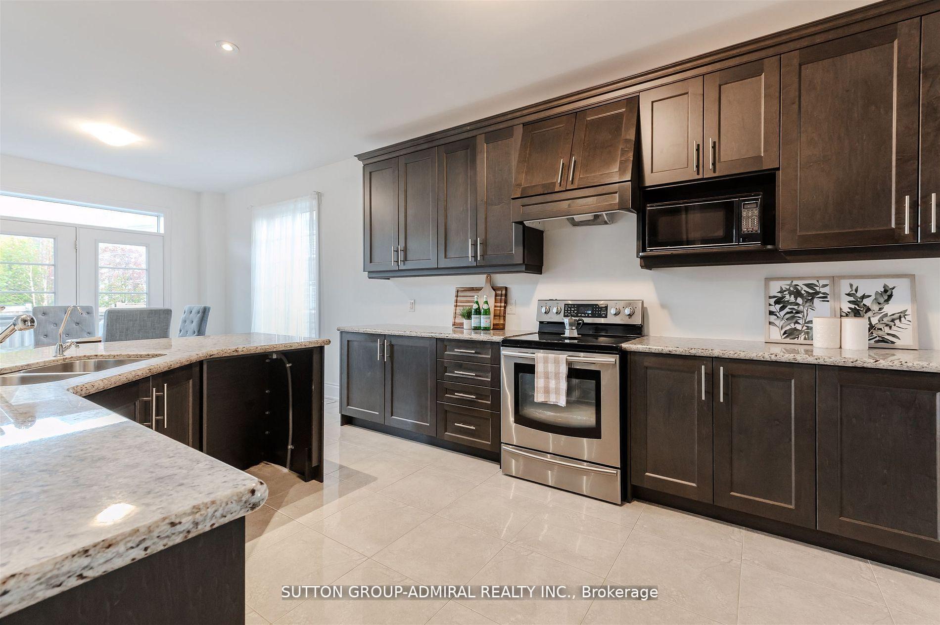 Photo 13 of 23 Samson Trail, King, Nobleton — HOMEH