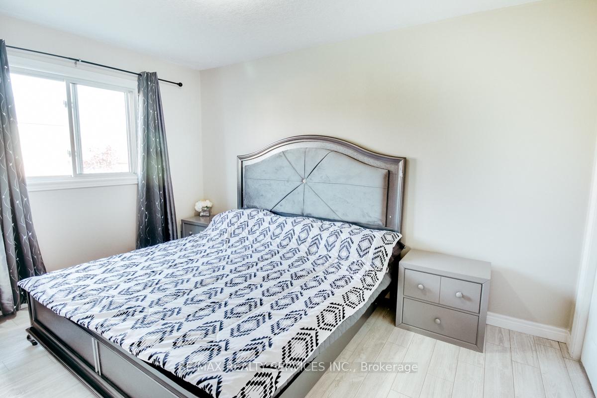 Photo 17 of 21 Faith Boulevard, St. Thomas — HOMEH