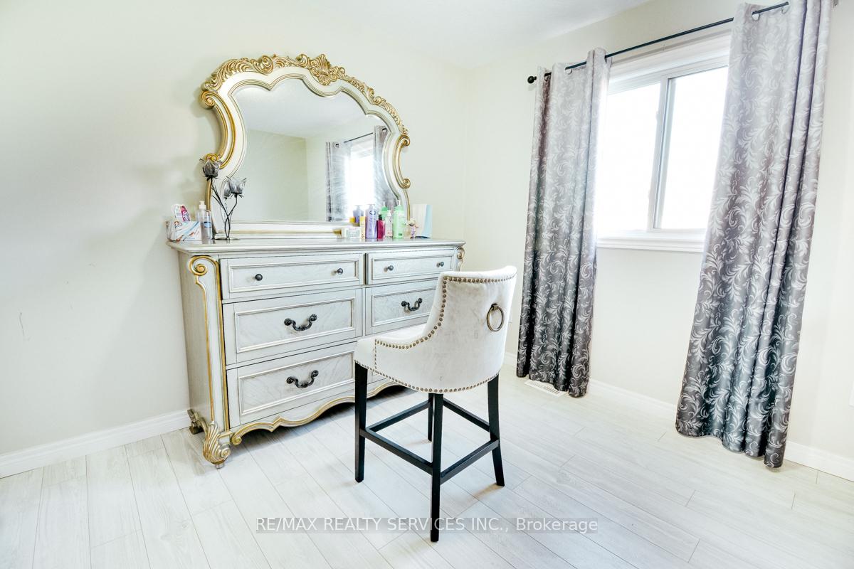 Photo 15 of 21 Faith Boulevard, St. Thomas — HOMEH