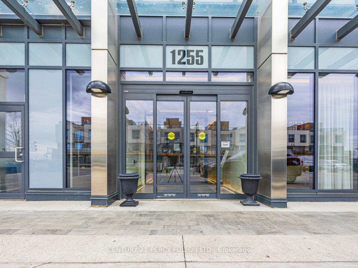 Photo 11 of Unit 302, 1255 Bayly Street, Pickering, Bay Ridges — HOMEH