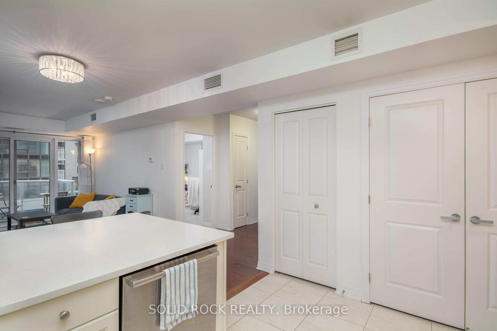 Photo 8 of Unit 502, 242 Rideau Street, Ottawa, Sandy Hill — HOMEH