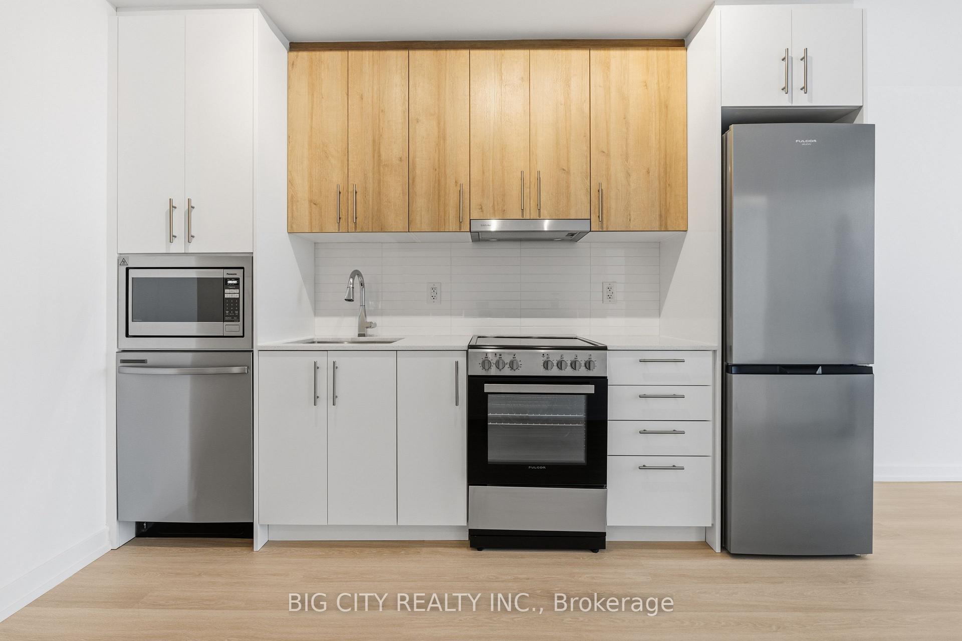 Photo 6 of Unit 532, 9751 Markham Road, Markham, Greensborough — HOMEH