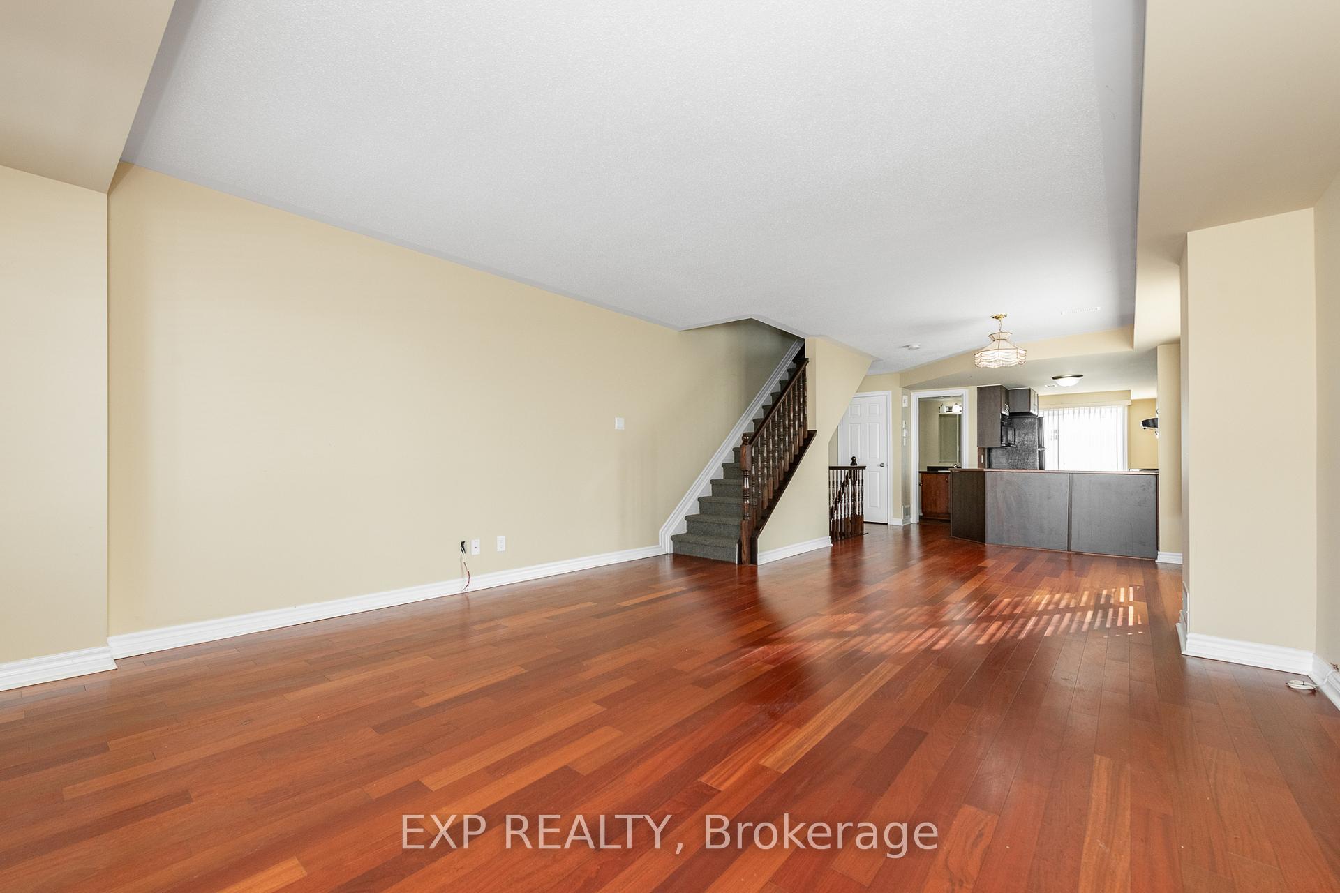 Photo 39 of Unit B, 734 Chapman Mills Drive, Ottawa, Barrhaven - Strandherd — HOMEH
