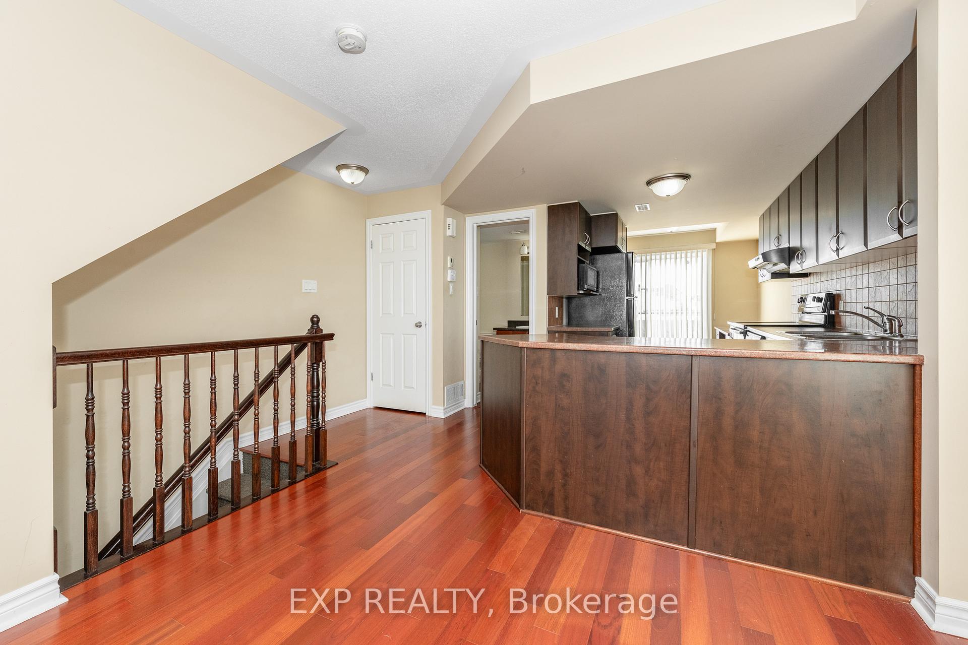 Photo 17 of Unit B, 734 Chapman Mills Drive, Ottawa, Barrhaven - Strandherd — HOMEH