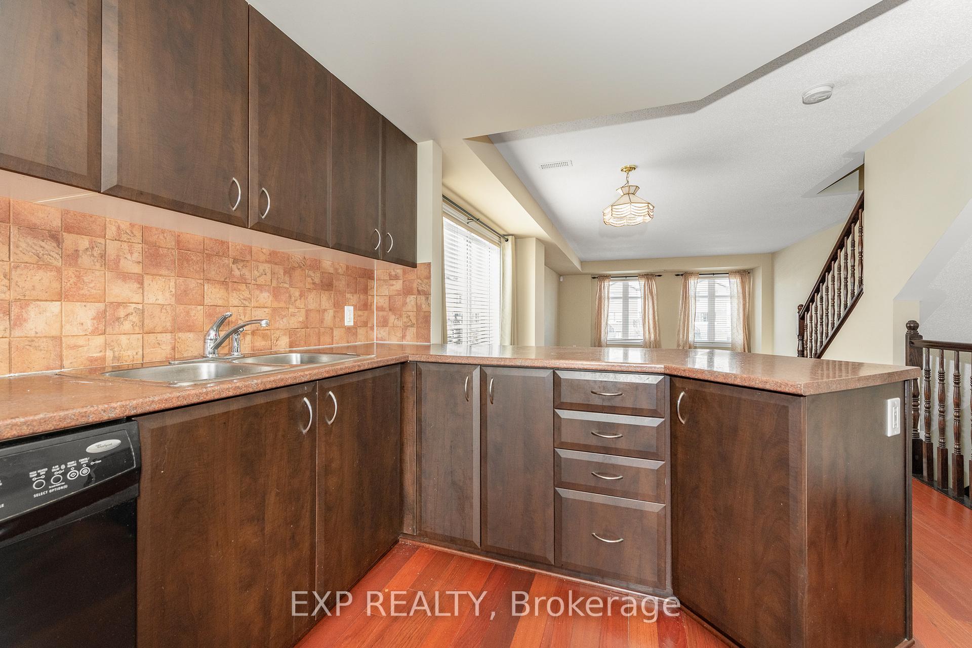 Photo 26 of Unit B, 734 Chapman Mills Drive, Ottawa, Barrhaven - Strandherd — HOMEH