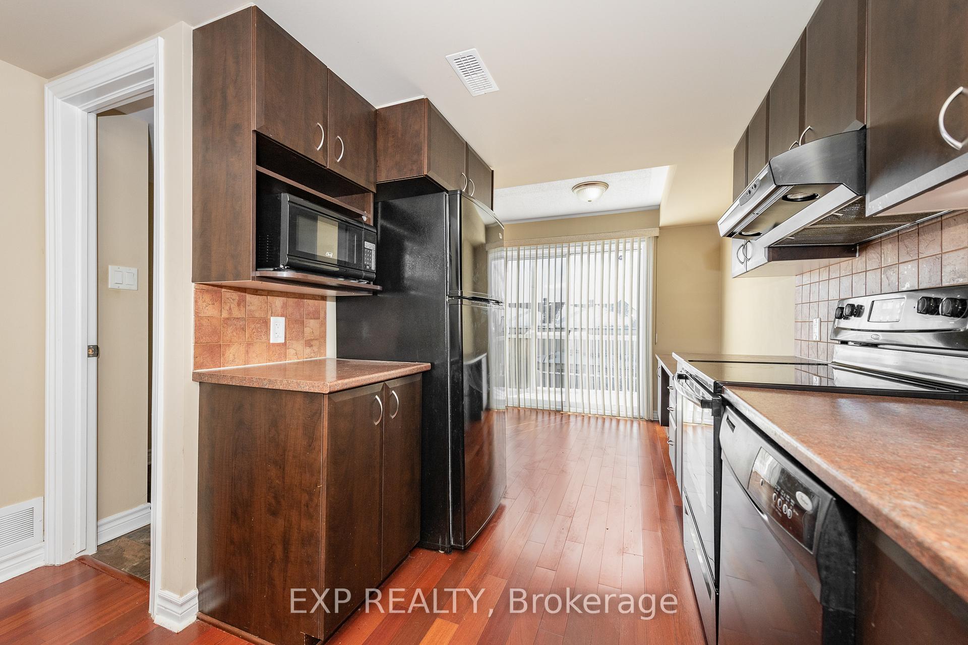 Photo 30 of Unit B, 734 Chapman Mills Drive, Ottawa, Barrhaven - Strandherd — HOMEH