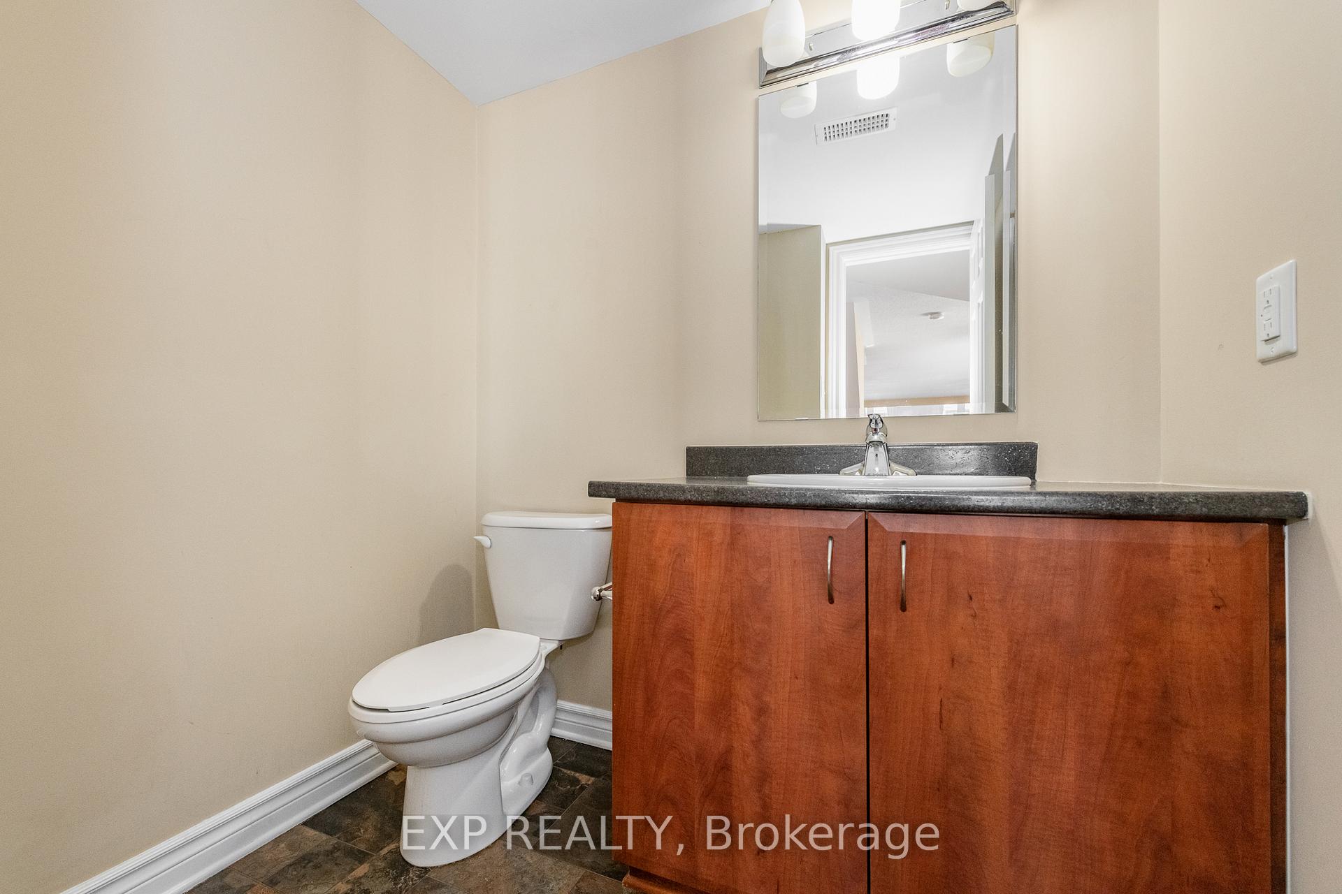 Photo 7 of Unit B, 734 Chapman Mills Drive, Ottawa, Barrhaven - Strandherd — HOMEH