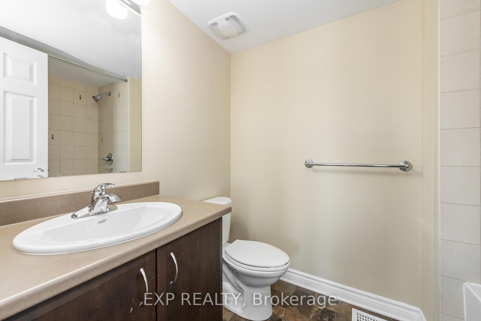 Photo 19 of Unit B, 734 Chapman Mills Drive, Ottawa, Barrhaven - Strandherd — HOMEH