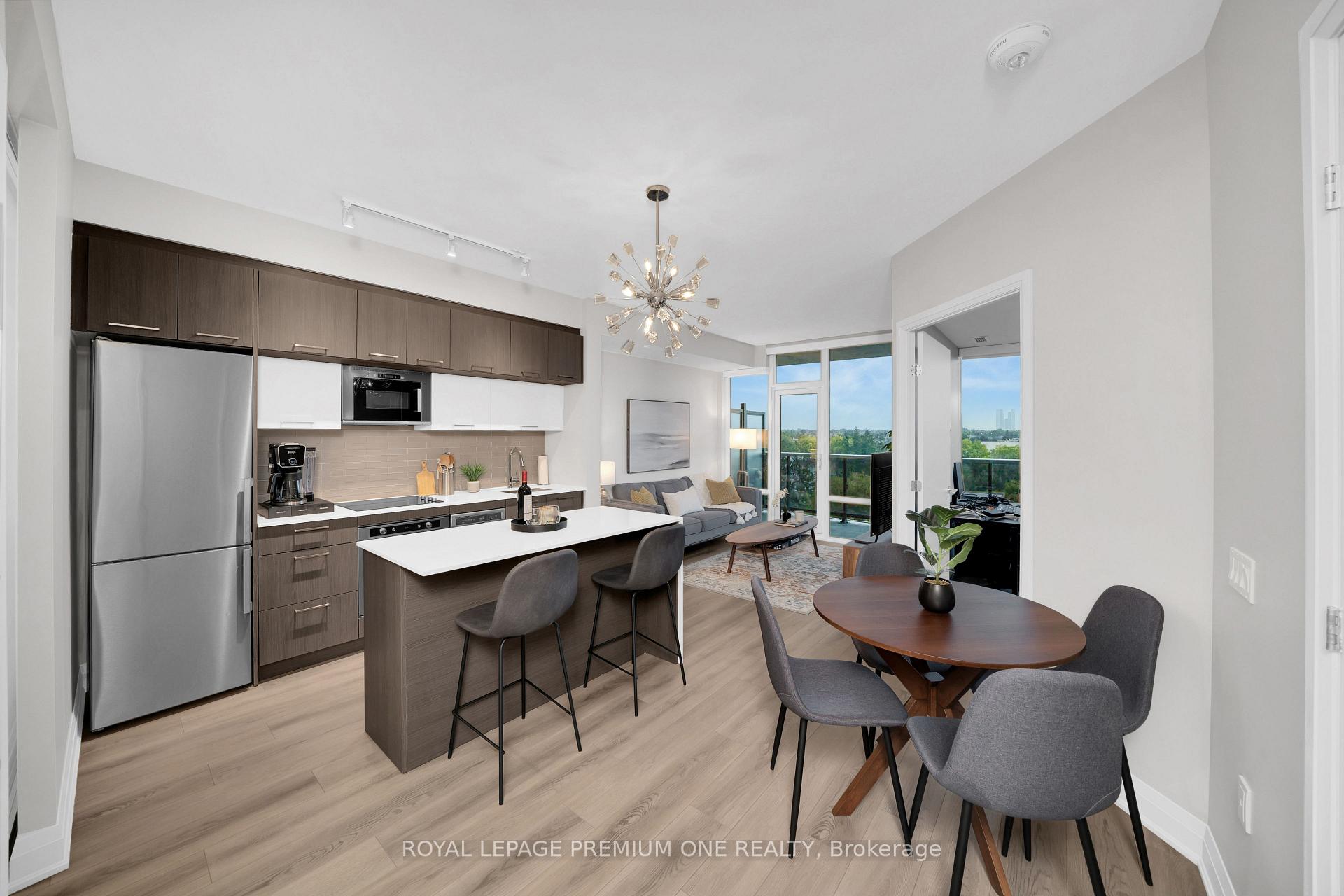 Photo 6 of Unit 623, 4800 highway 7 Road, Vaughan, East Woodbridge — HOMEH