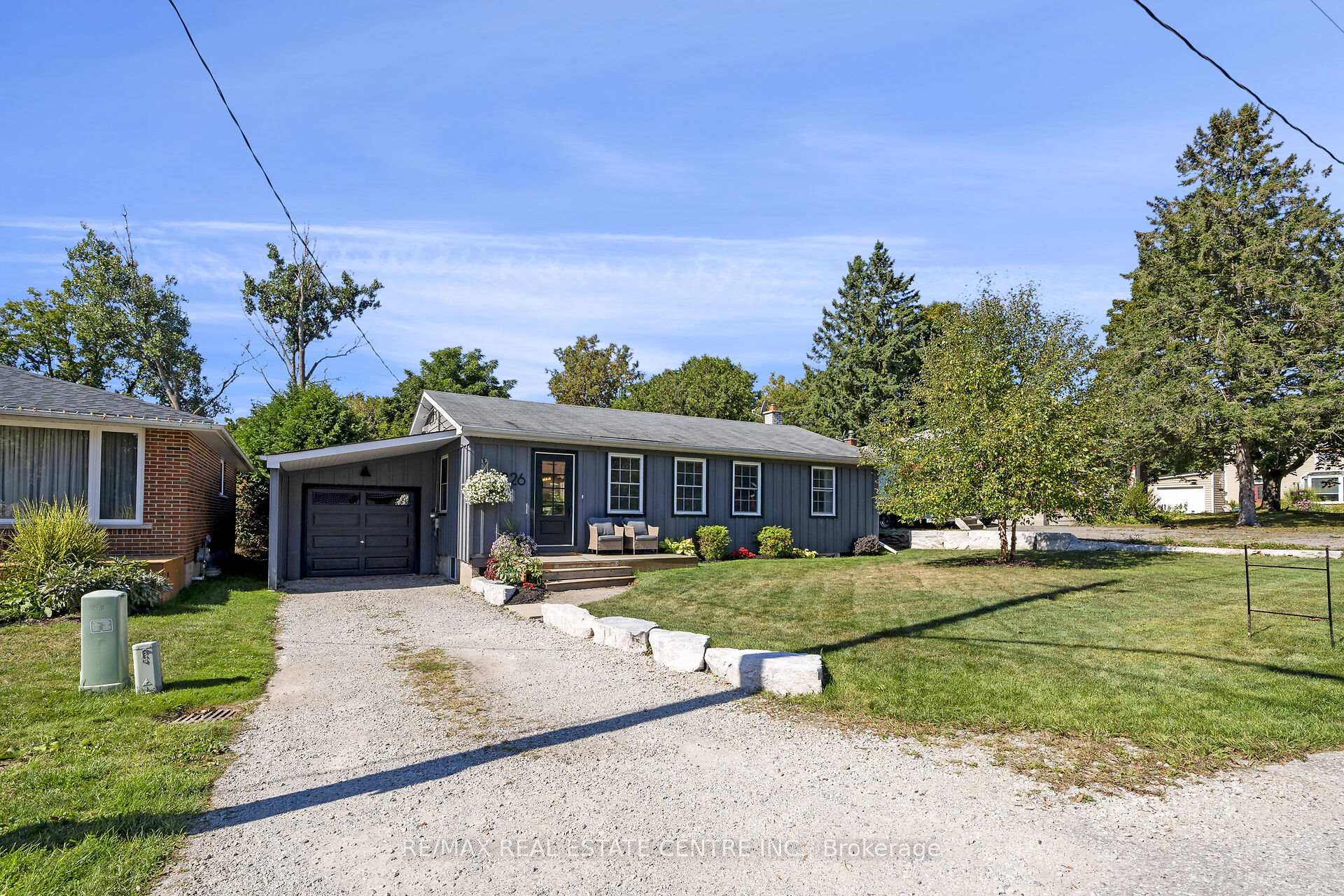 Photo 2 of 226 Daniel Street, Erin — HOMEH