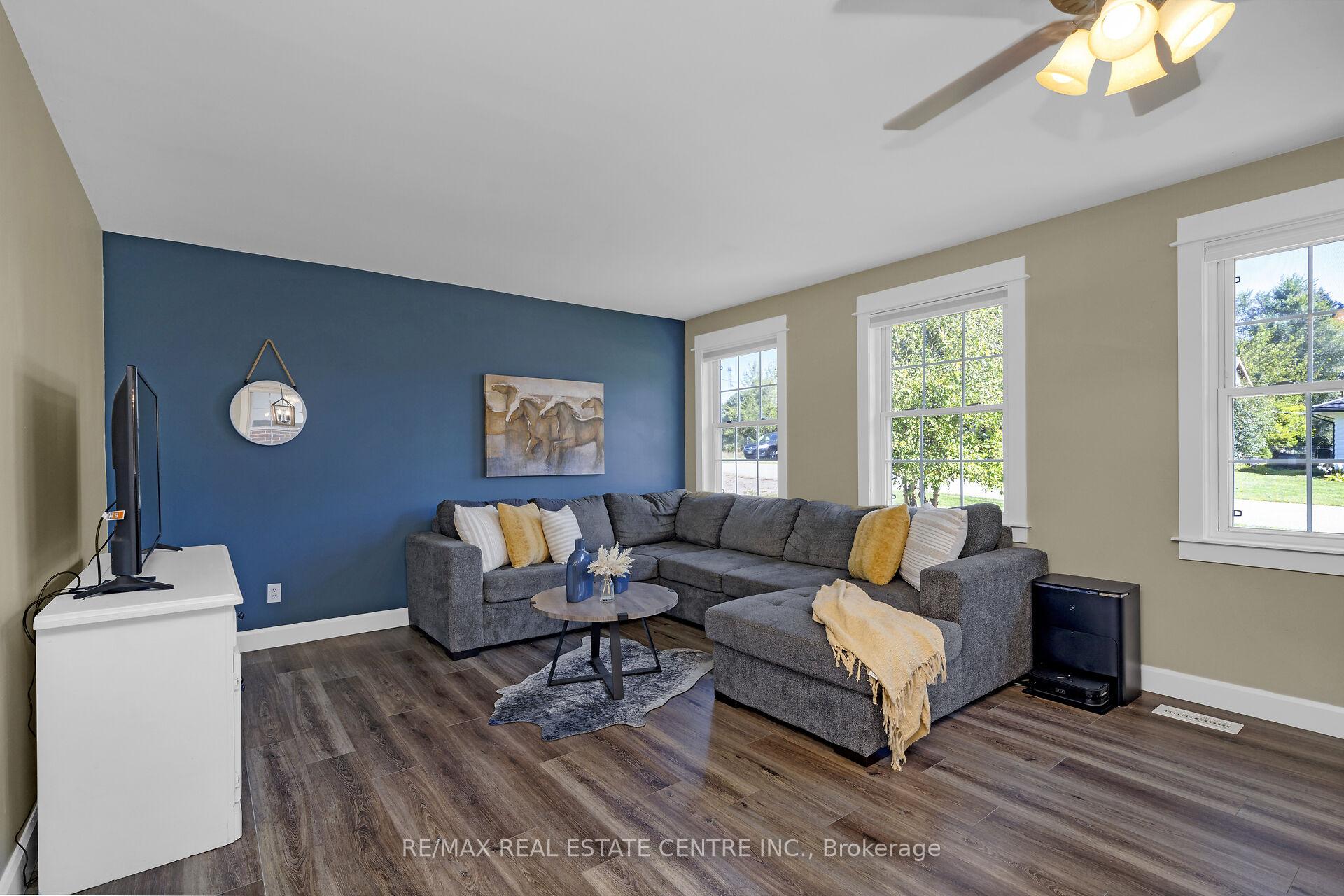 Photo 10 of 226 Daniel Street, Erin — HOMEH