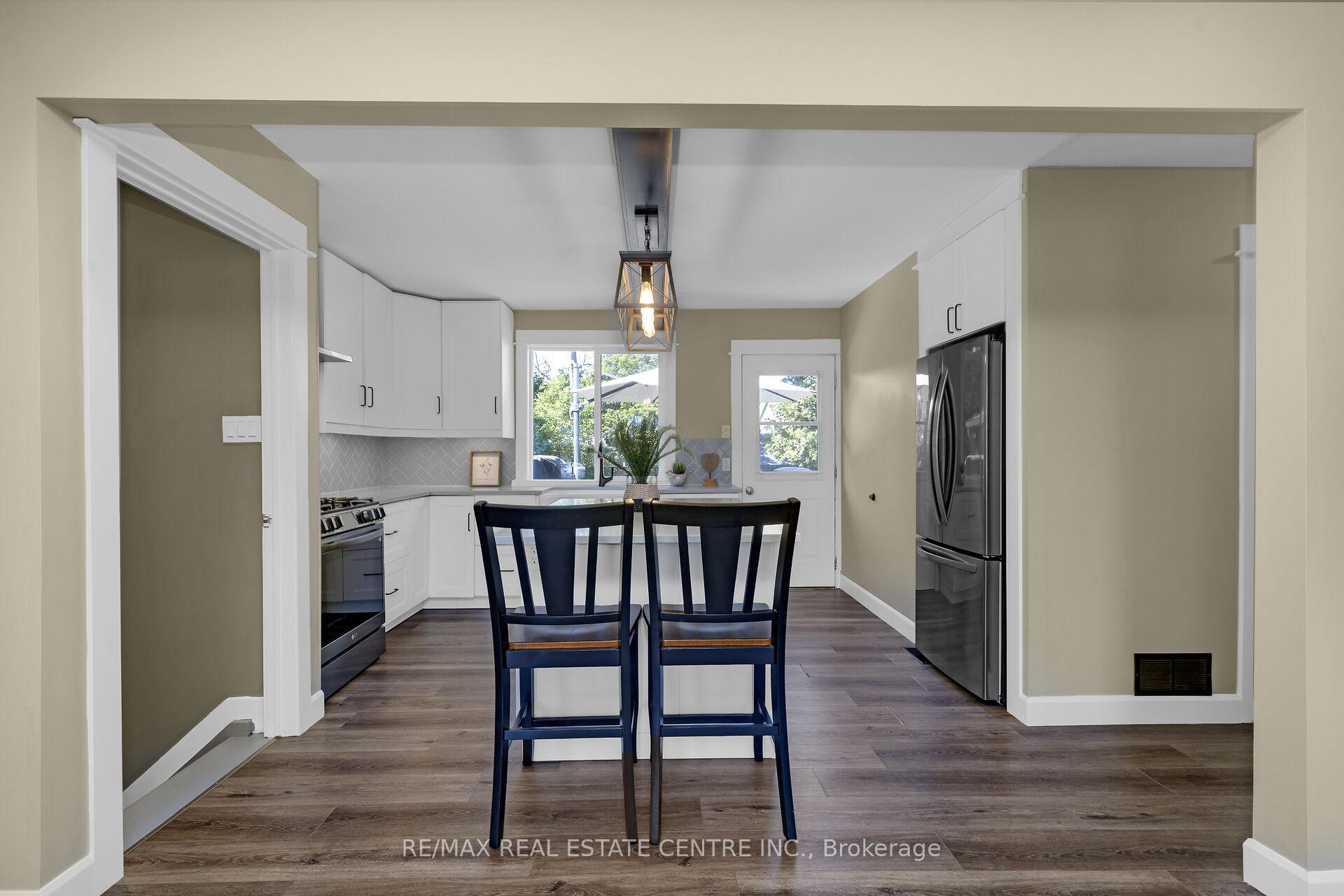Photo 13 of 226 Daniel Street, Erin — HOMEH