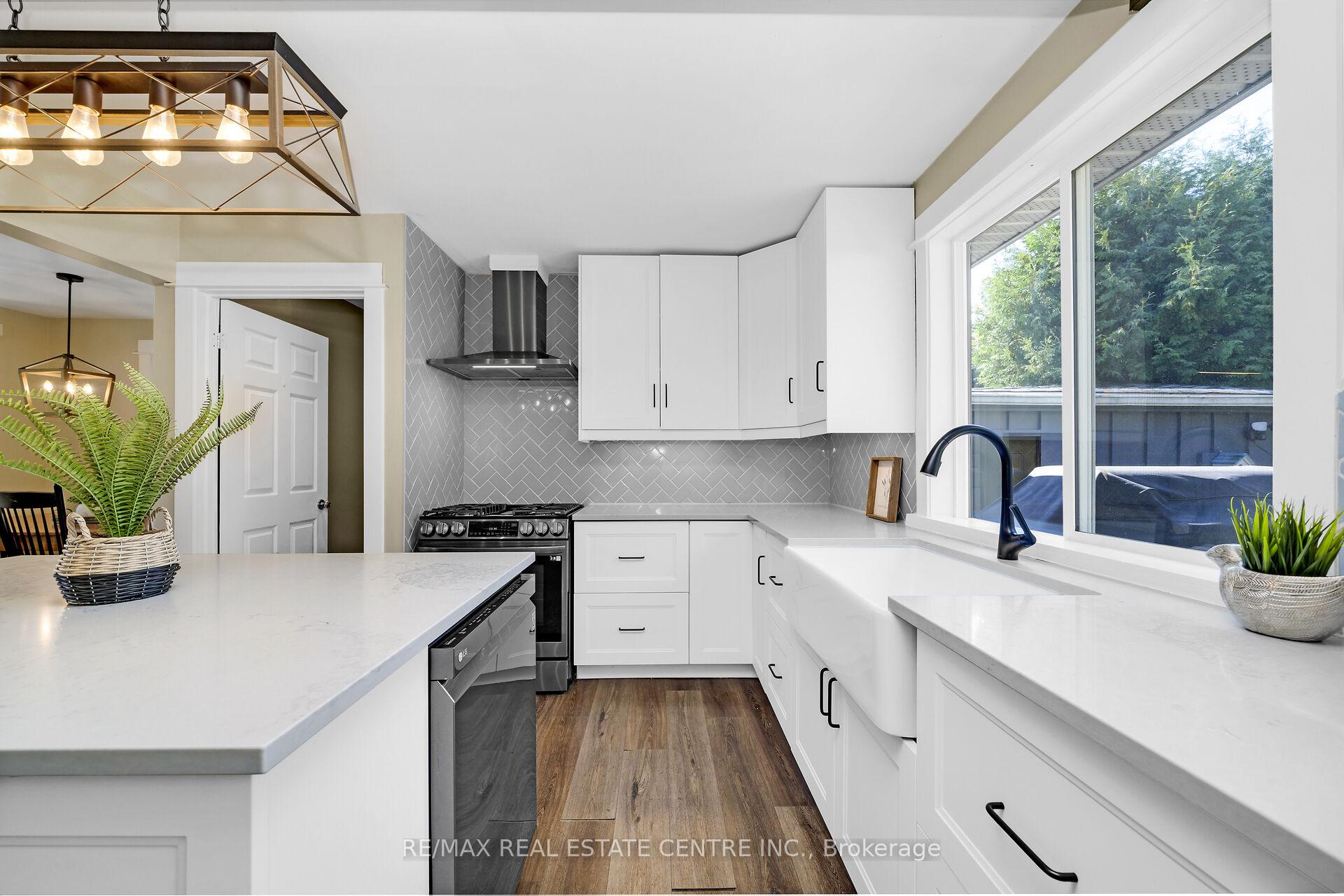 Photo 17 of 226 Daniel Street, Erin — HOMEH