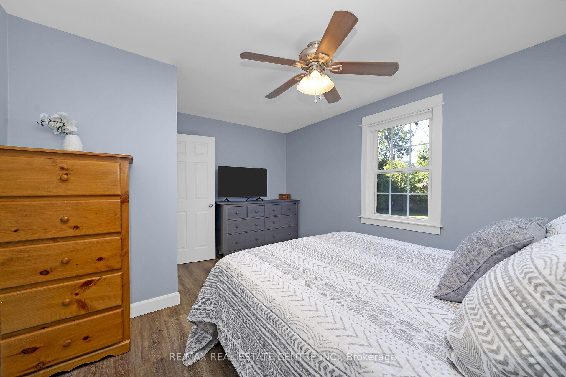 Photo 20 of 226 Daniel Street, Erin — HOMEH