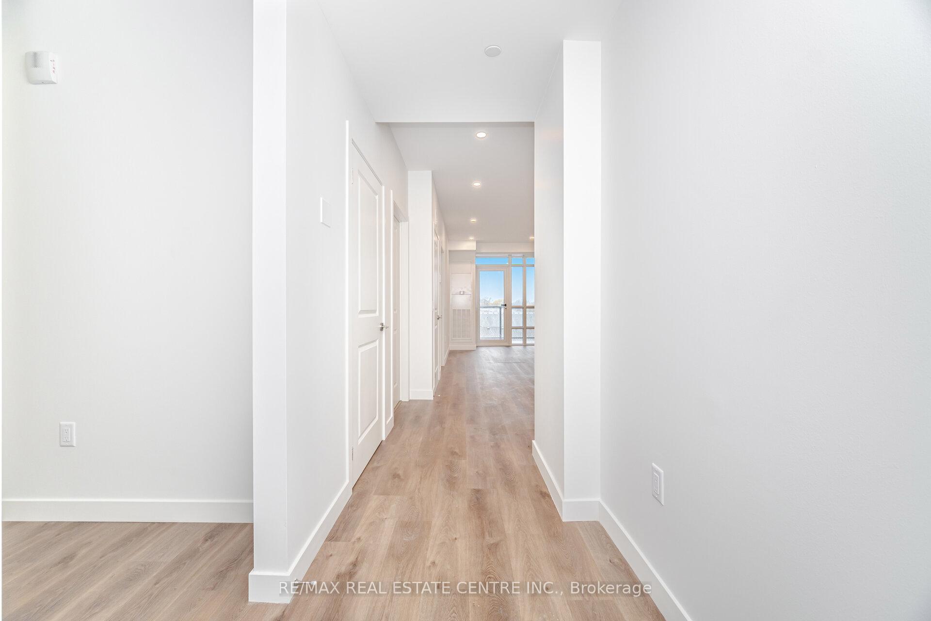 Photo 23 of Unit 405, 461 Green Road, Hamilton, Stoney Creek — HOMEH