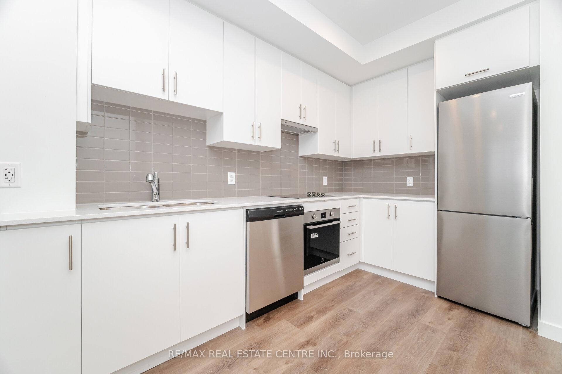 Photo 10 of Unit 405, 461 Green Road, Hamilton, Stoney Creek — HOMEH