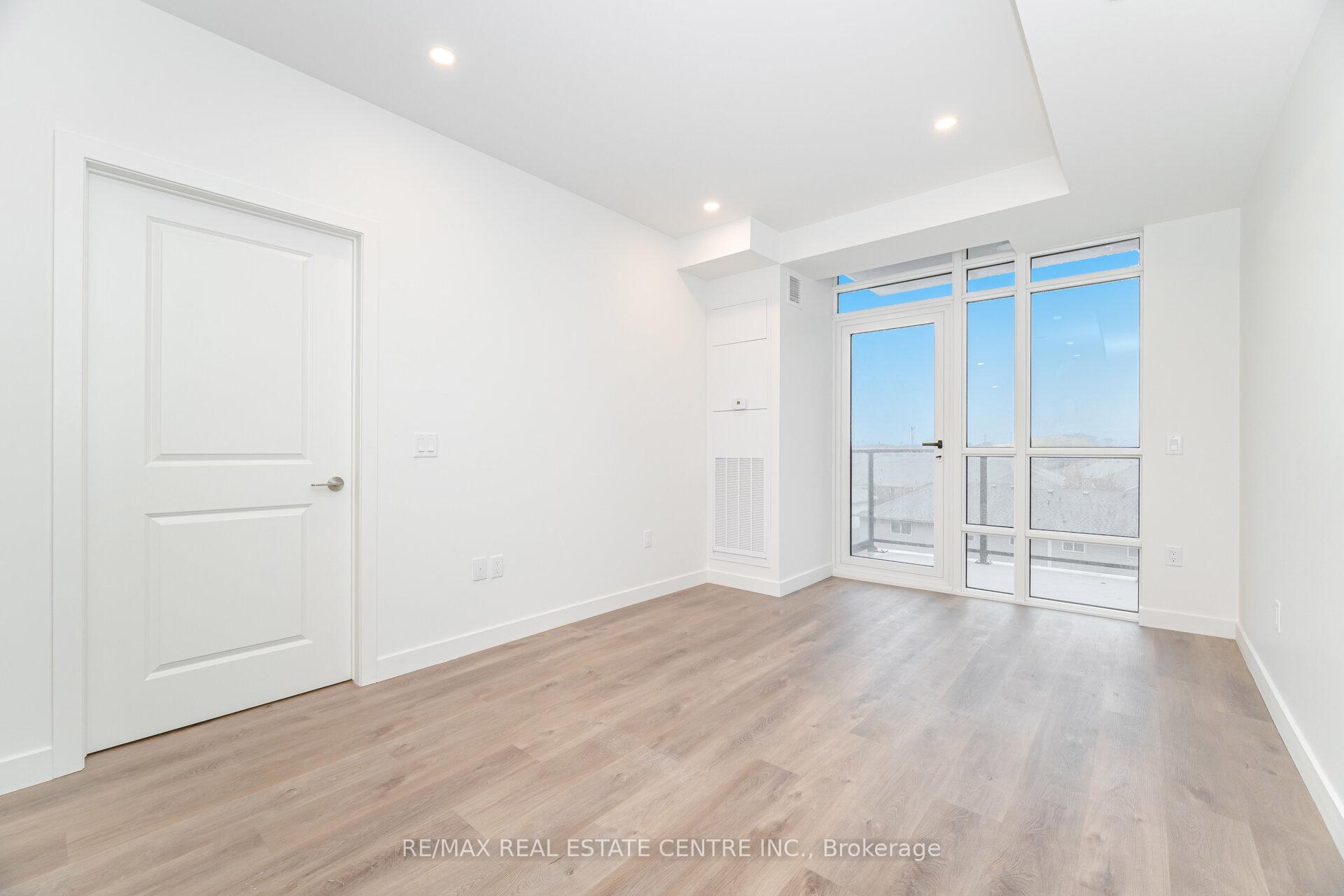 Photo 18 of Unit 405, 461 Green Road, Hamilton, Stoney Creek — HOMEH