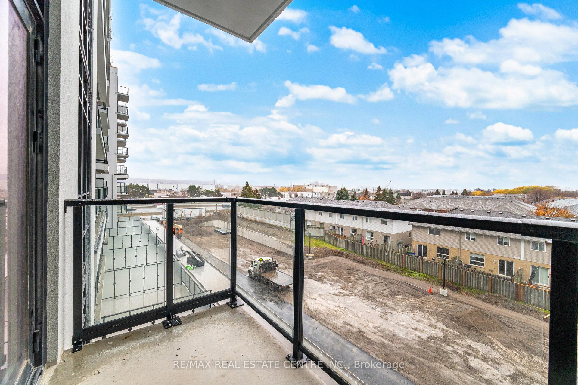 Photo 22 of Unit 405, 461 Green Road, Hamilton, Stoney Creek — HOMEH
