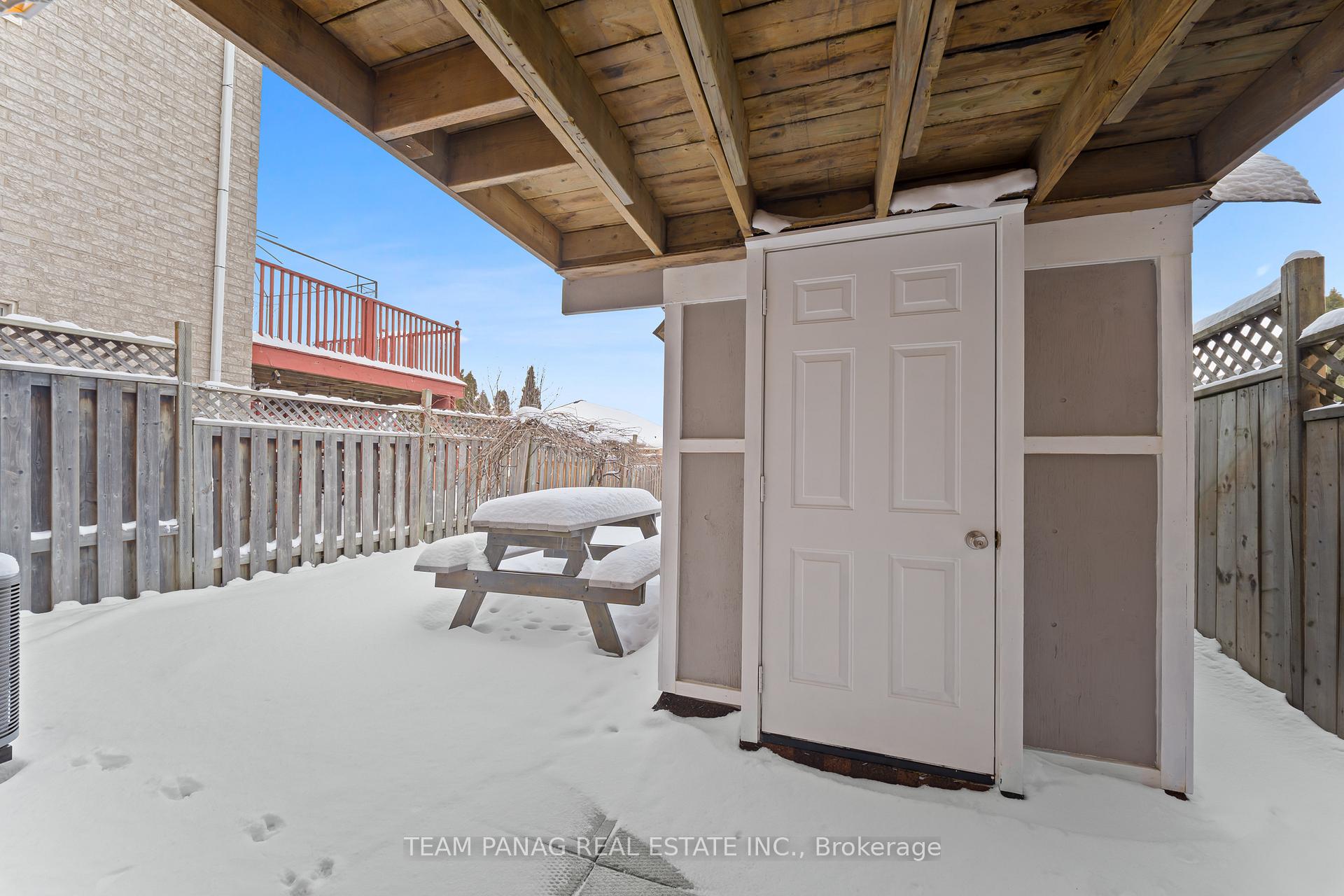 Photo 38 of 71 Tiller Trail, Brampton, Fletcher's Creek Village — HOMEH