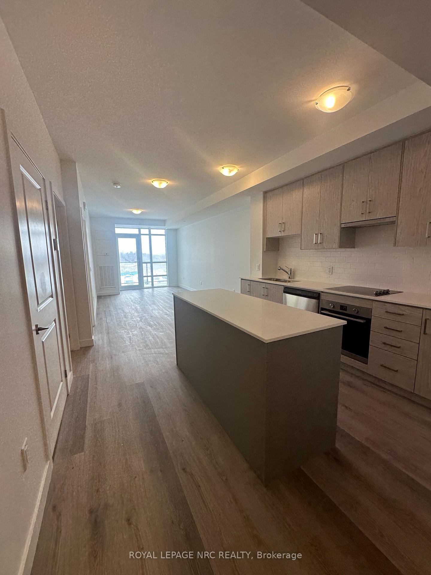 Photo 17 of Unit 313, 461 Green Road, Hamilton, Lakeshore — HOMEH