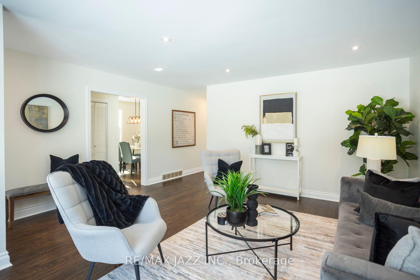 Photo 7 of 256 Trent Street, Oshawa, McLaughlin — HOMEH