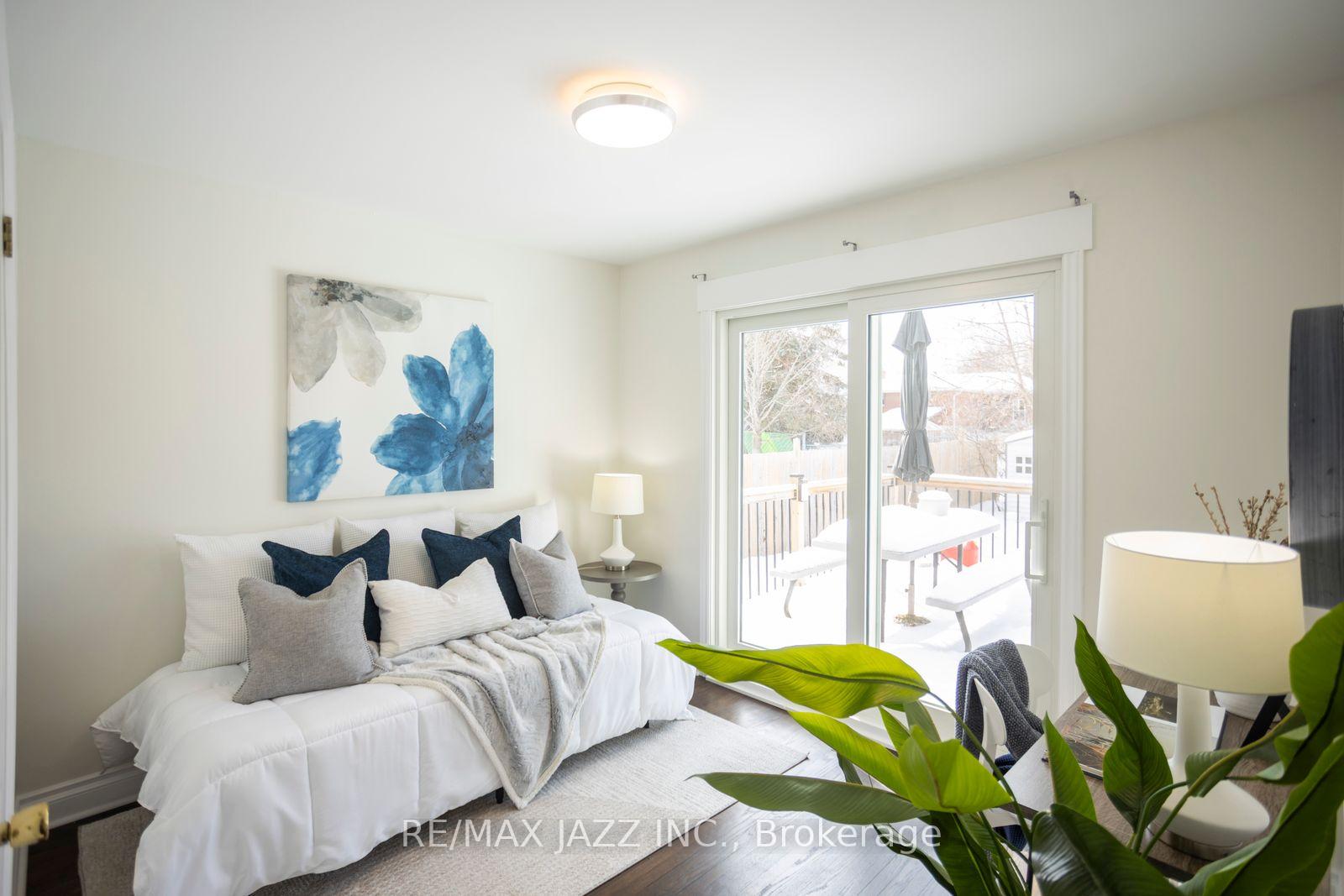 Photo 15 of 256 Trent Street, Oshawa, McLaughlin — HOMEH