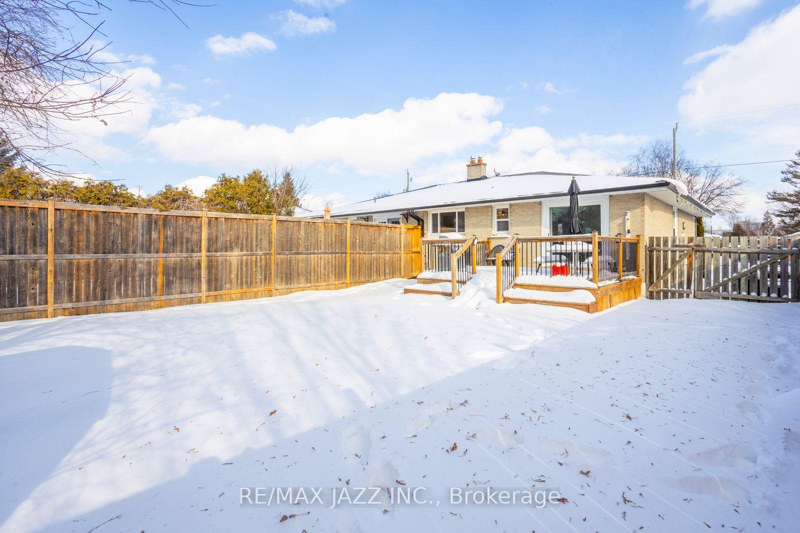 Photo 17 of 256 Trent Street, Oshawa, McLaughlin — HOMEH
