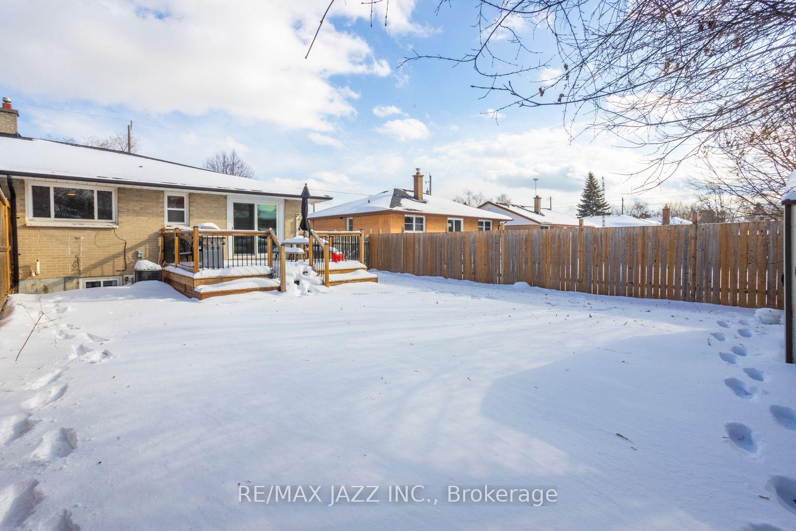 Photo 16 of 256 Trent Street, Oshawa, McLaughlin — HOMEH