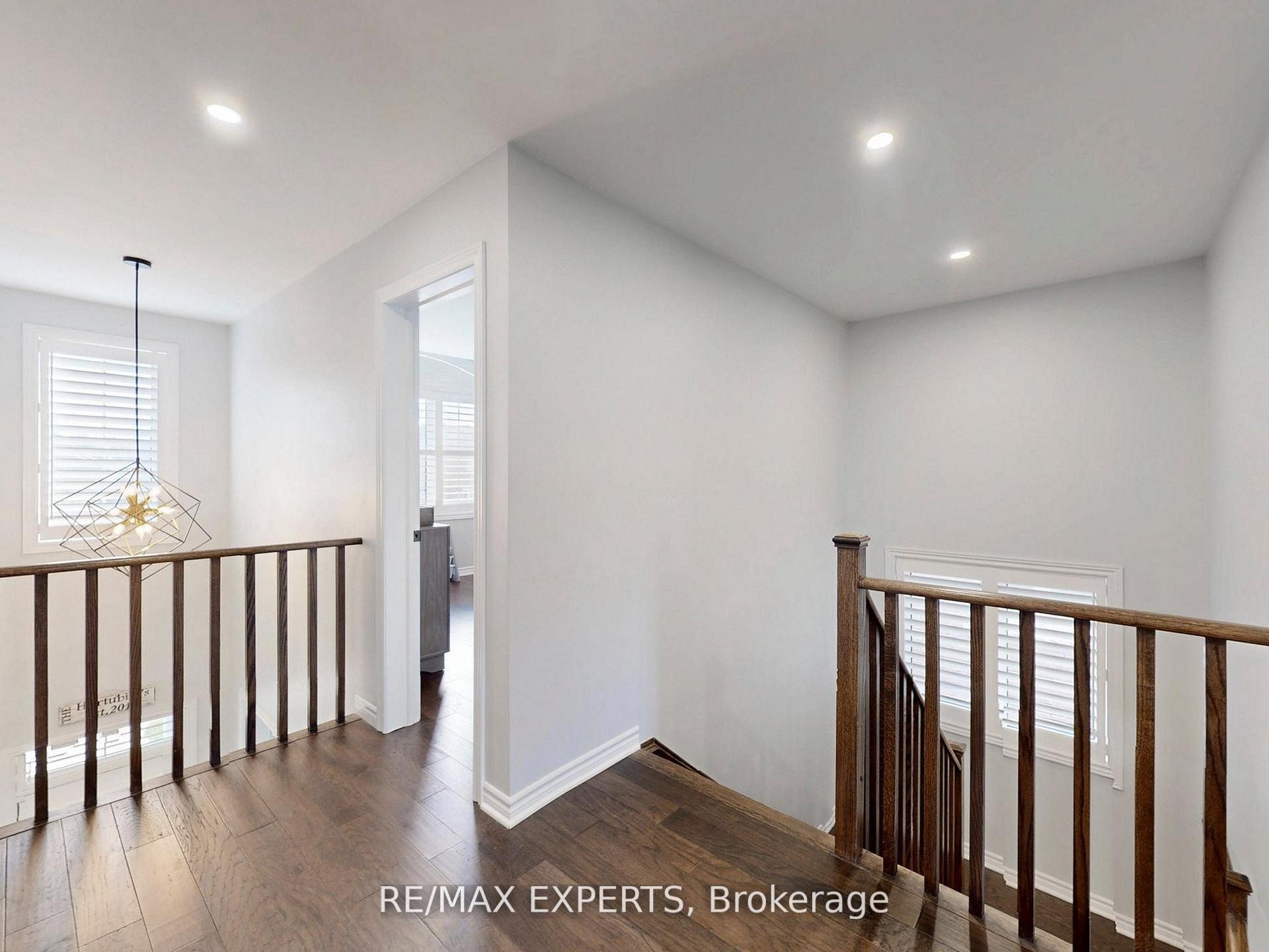 Photo 6 of 1002 Cole Street, Innisfil, Alcona — HOMEH