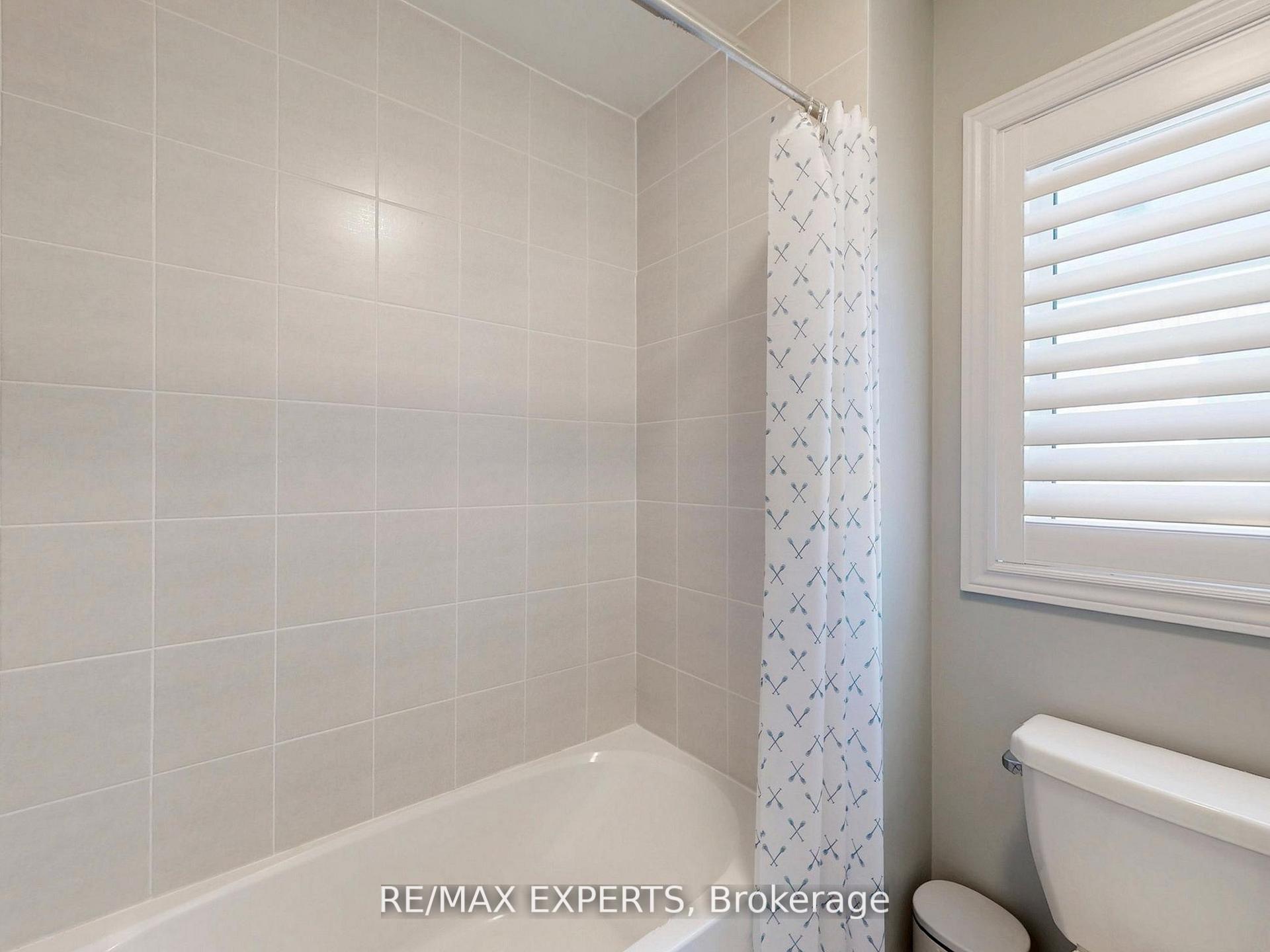 Photo 35 of 1002 Cole Street, Innisfil, Alcona — HOMEH