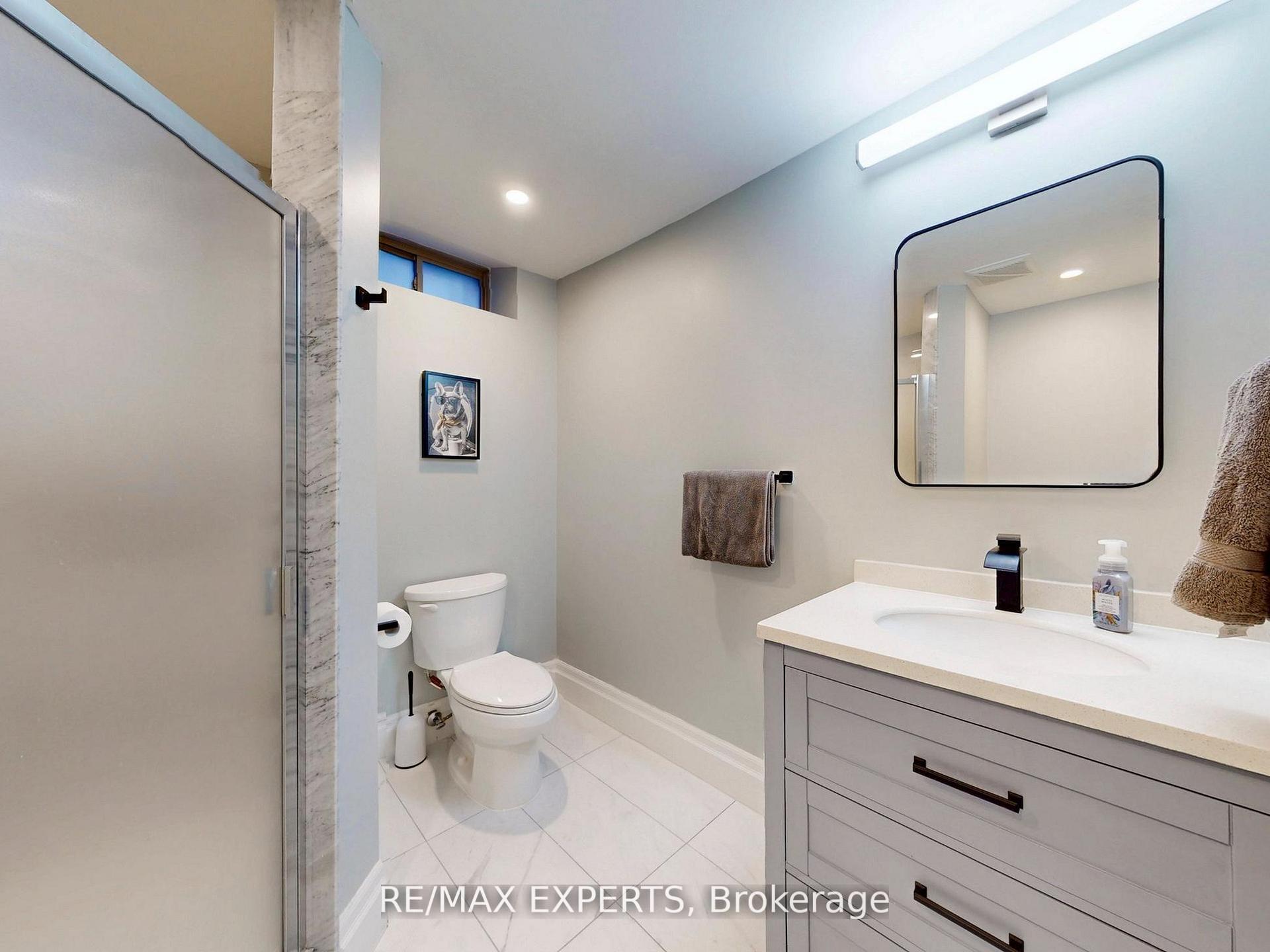 Photo 17 of 1002 Cole Street, Innisfil, Alcona — HOMEH