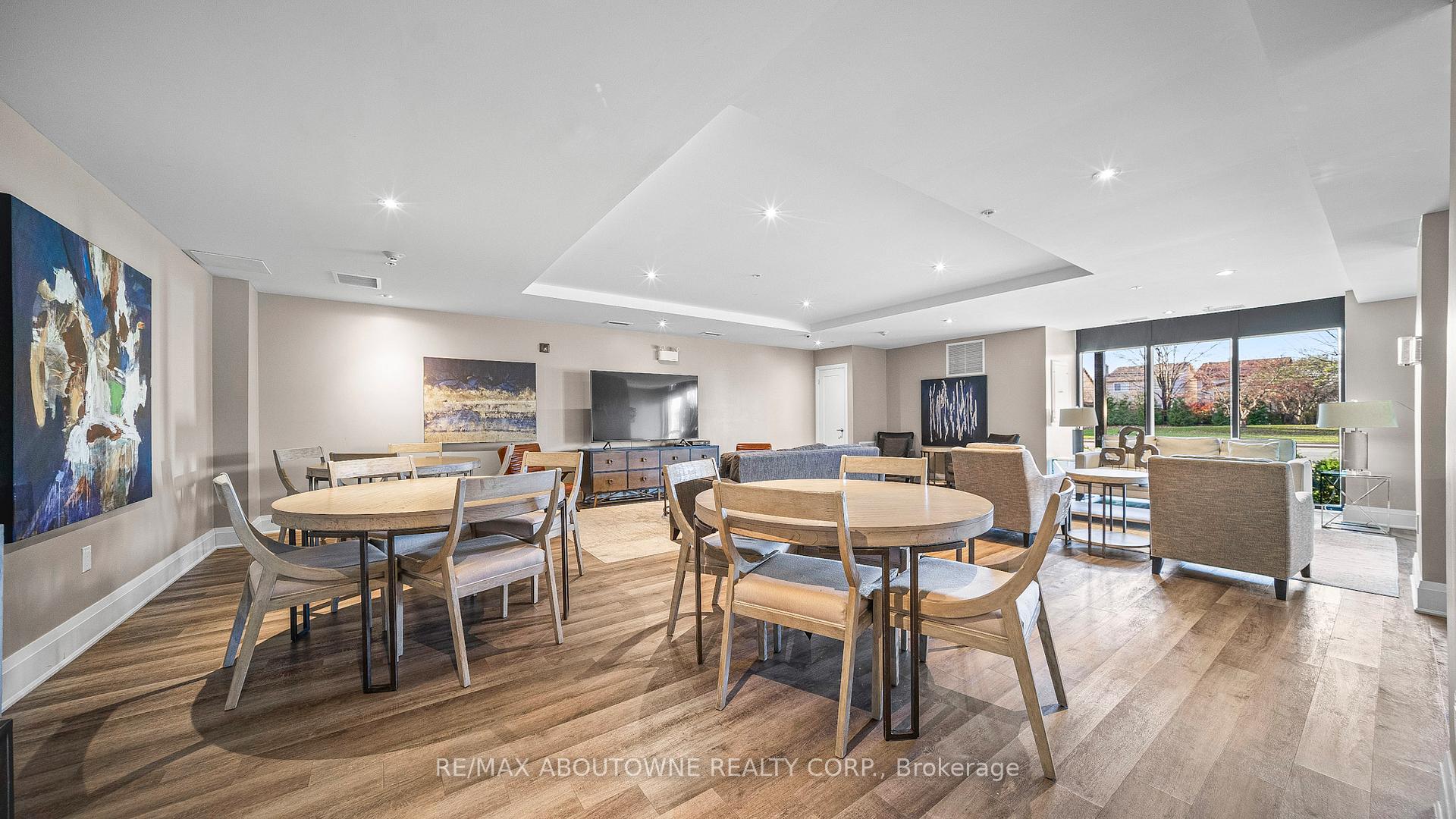 Photo 6 of Unit 304, 610 Farmstead Drive, Milton, Willmott — HOMEH
