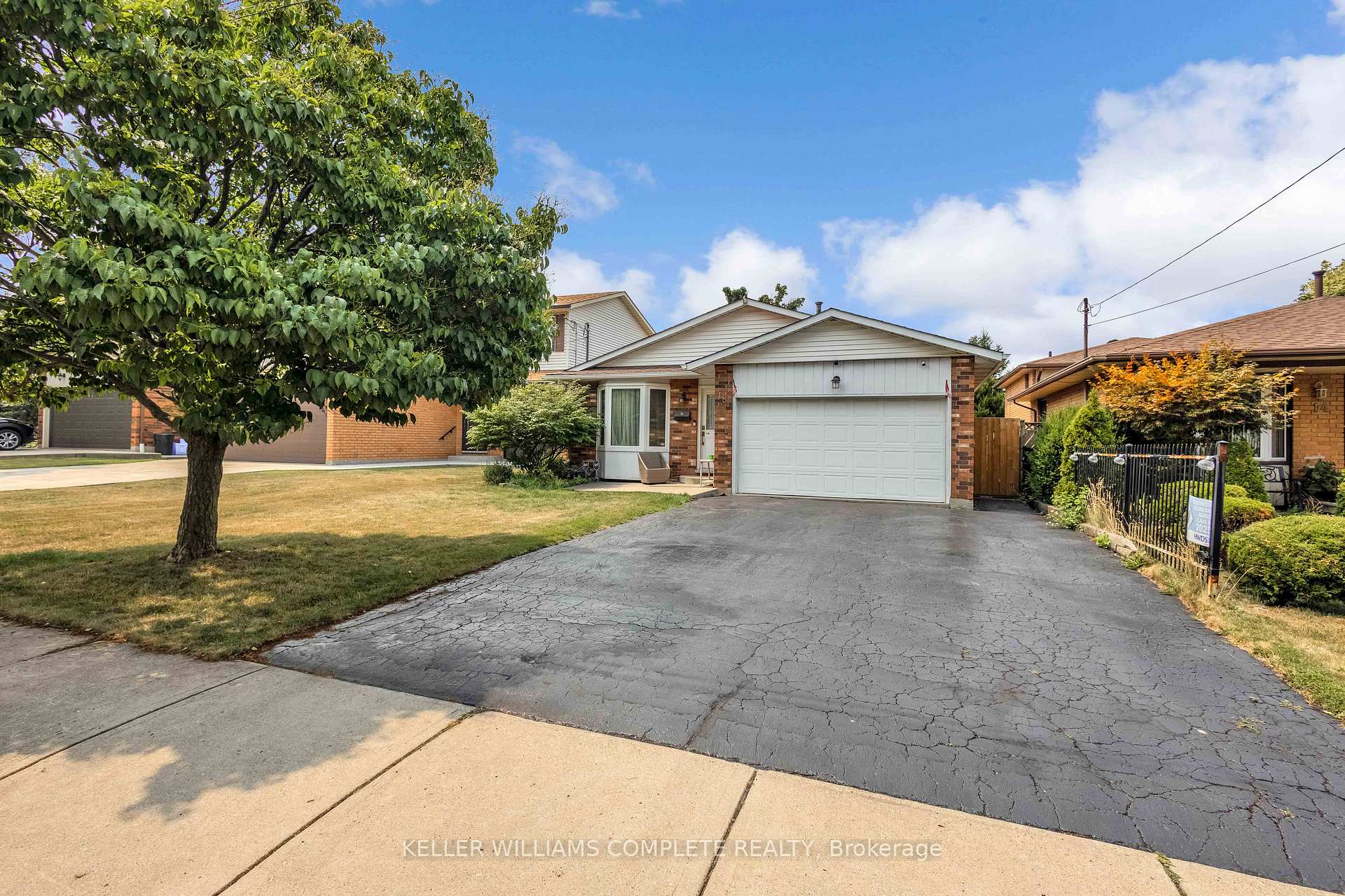 Photo 2 of 18 Rosewell Street, Hamilton, Randall — HOMEH