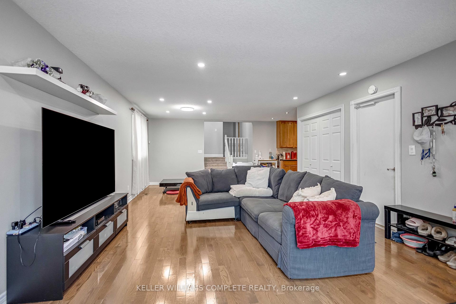 Photo 8 of 18 Rosewell Street, Hamilton, Randall — HOMEH