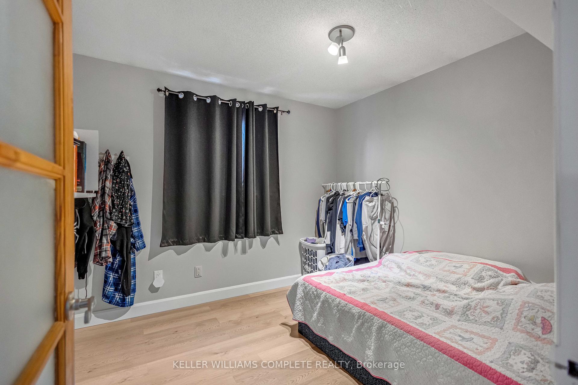 Photo 20 of 18 Rosewell Street, Hamilton, Randall — HOMEH